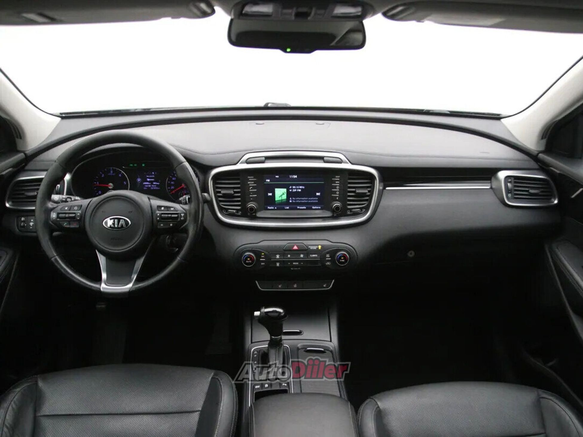 Kia Sorento DynamicLine 2.2 147kW 2016, kuva 2/10