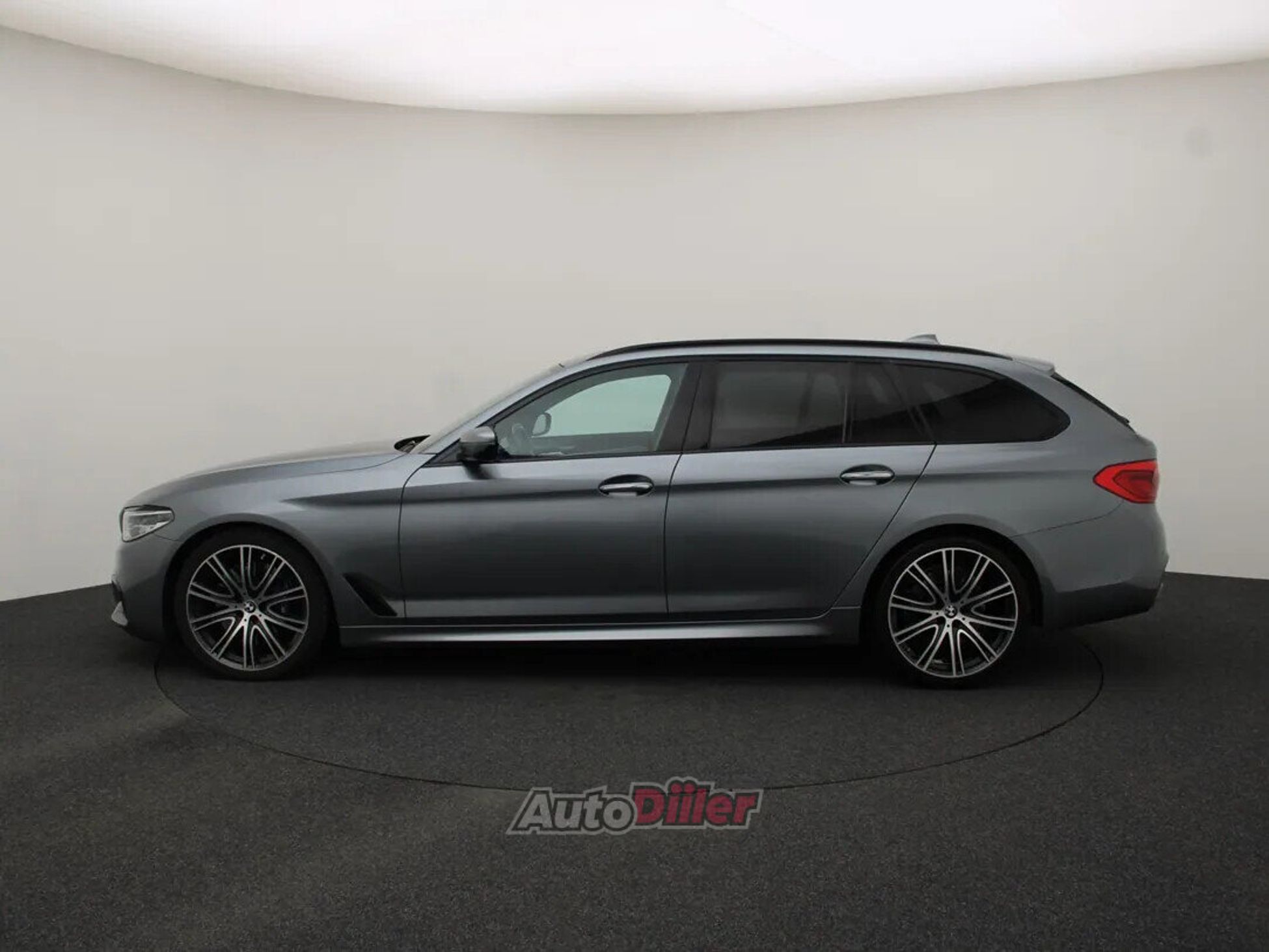 BMW 540 M Sport 3.0 235kW 2018, kuva 6/10
