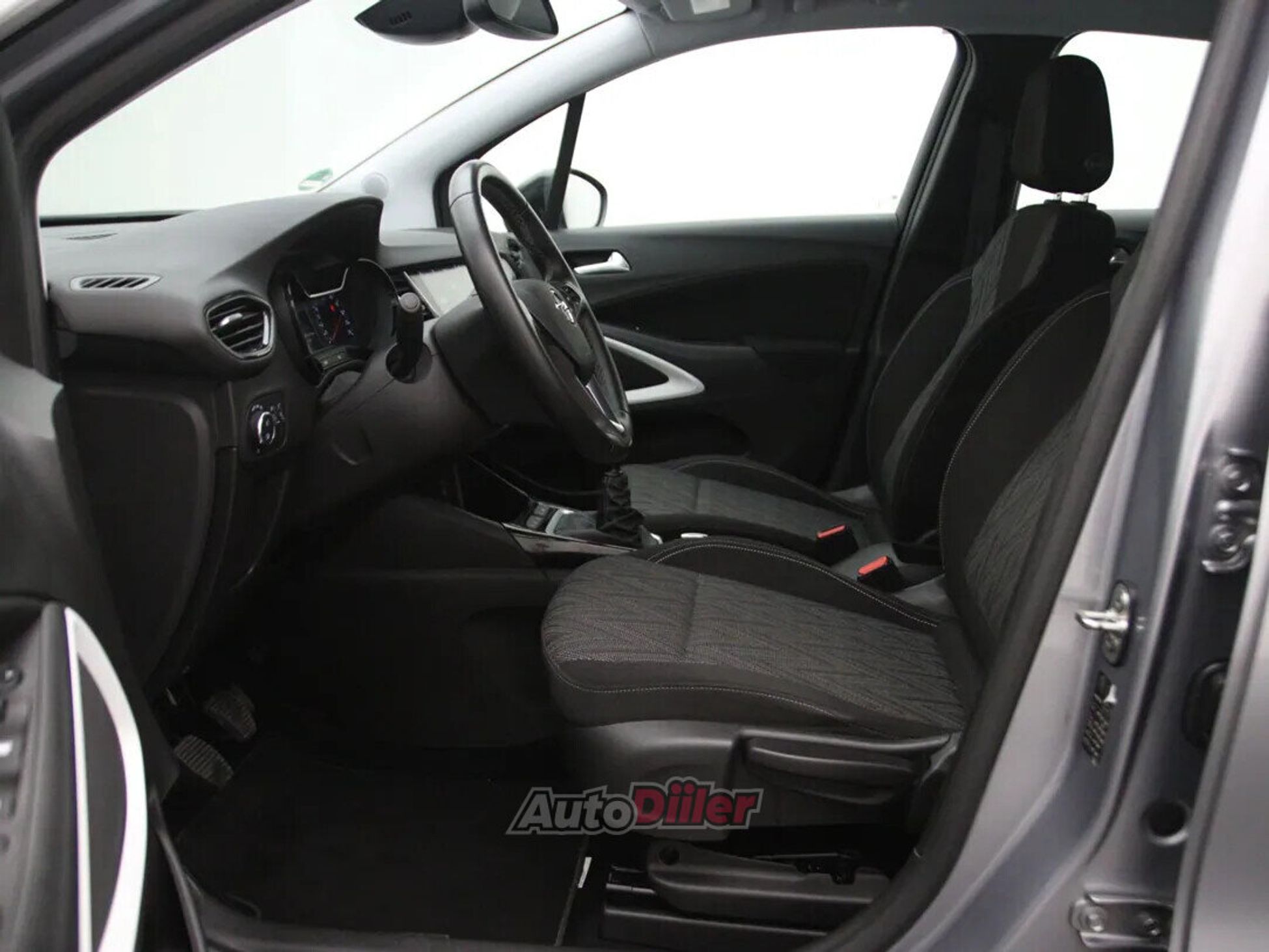 Opel Crossland X Edition 1.2 81kW 2020, photo 4/10