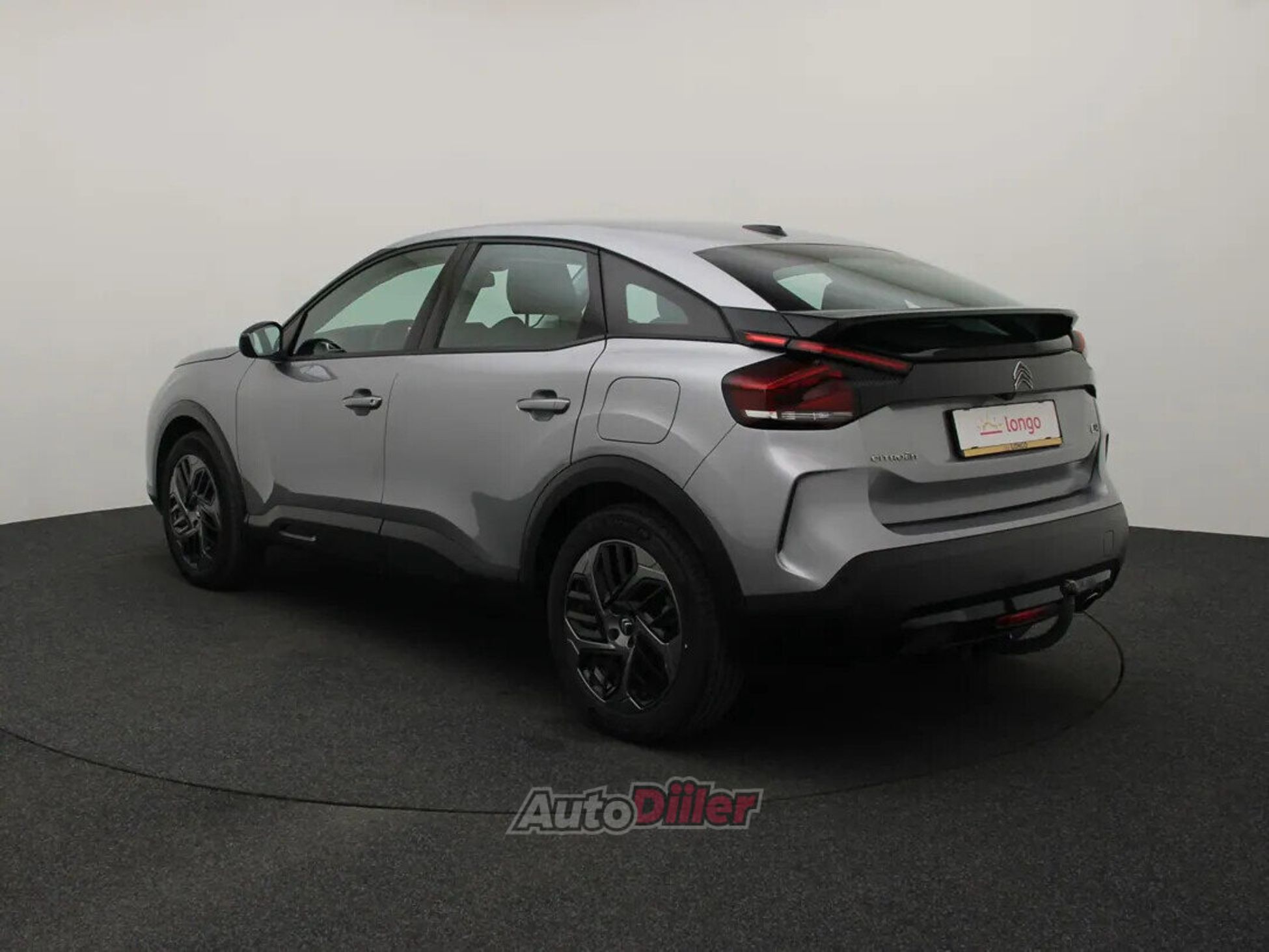 Citroen C4 Shine 1.5 96kW 2023, photo 7/10