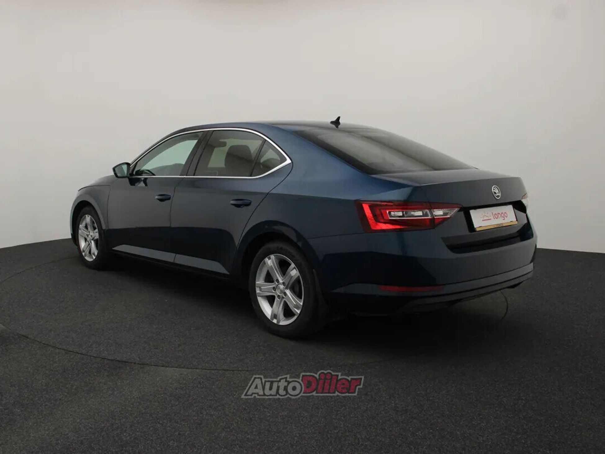 Skoda Superb Ambition 1.8 132kW 2016, kuva 7/10