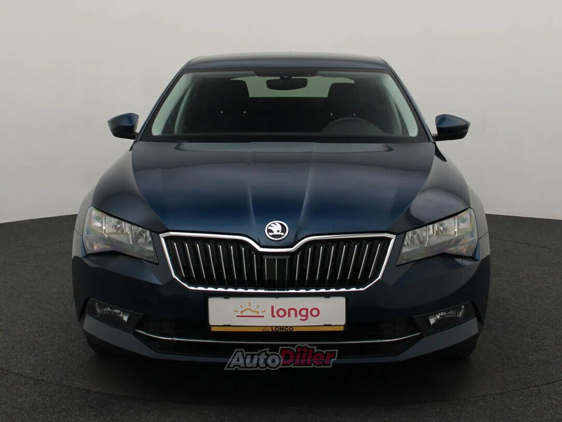 Skoda Superb Ambition 1.8 132kW 2016, kuva 3/10
