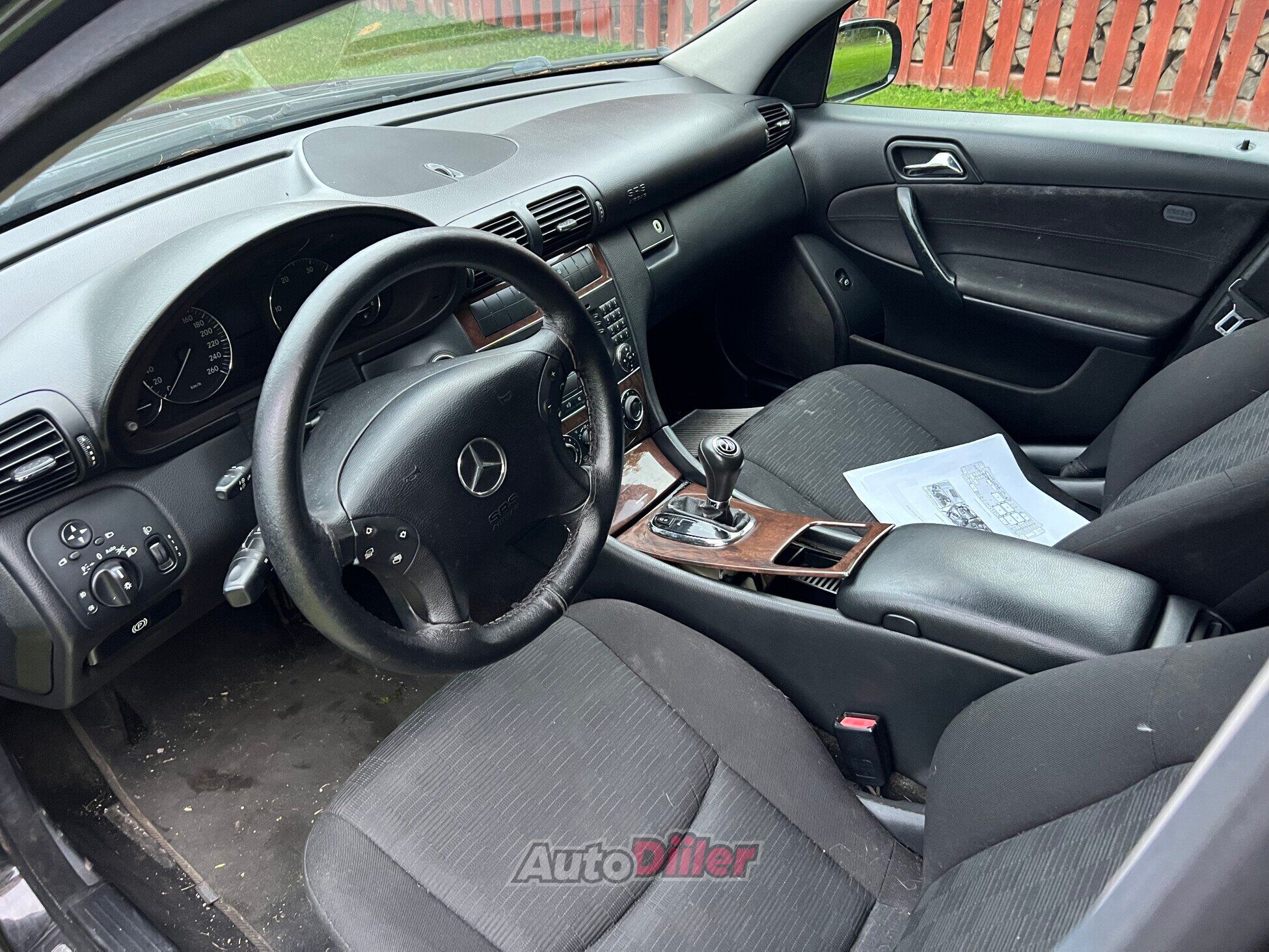 Mercedes-Benz C 200 2.1 90kW 2005, kuva 4/6