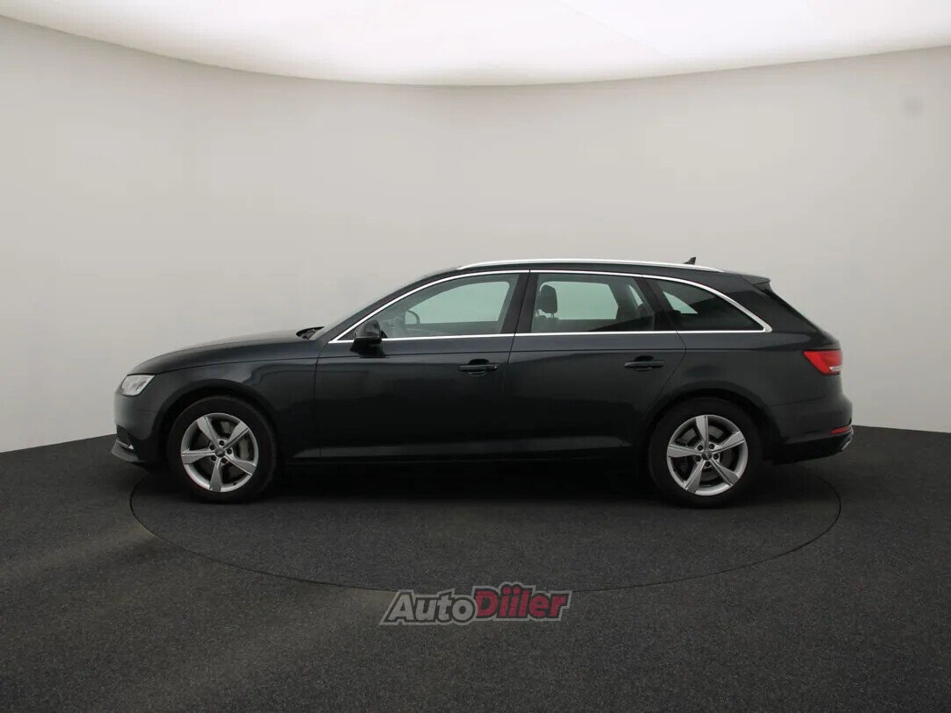 Audi A4 Sport 3.0 170kW 2019, photo 6/10