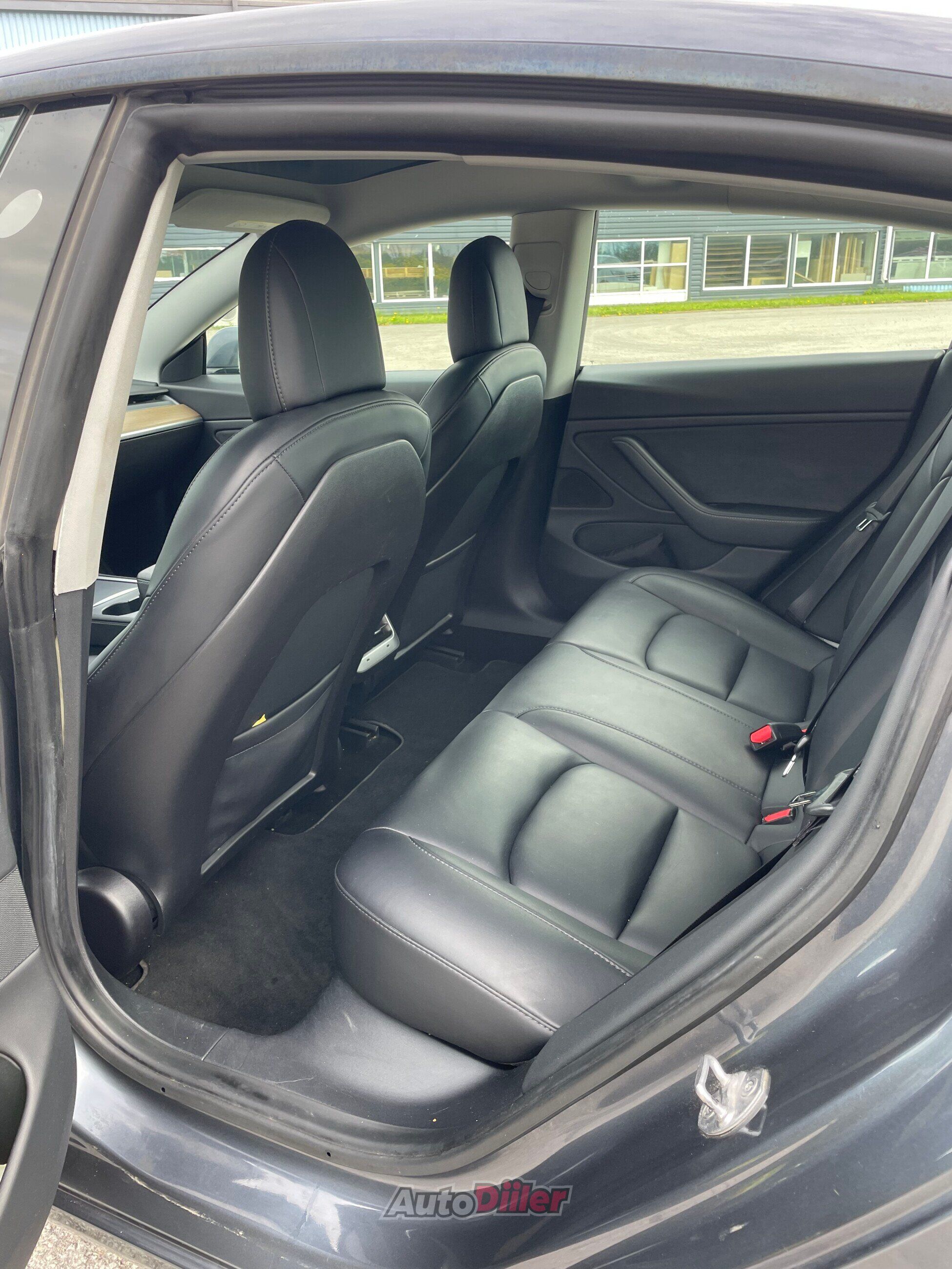 Tesla Model 3 153kW 2021, photo 6/10