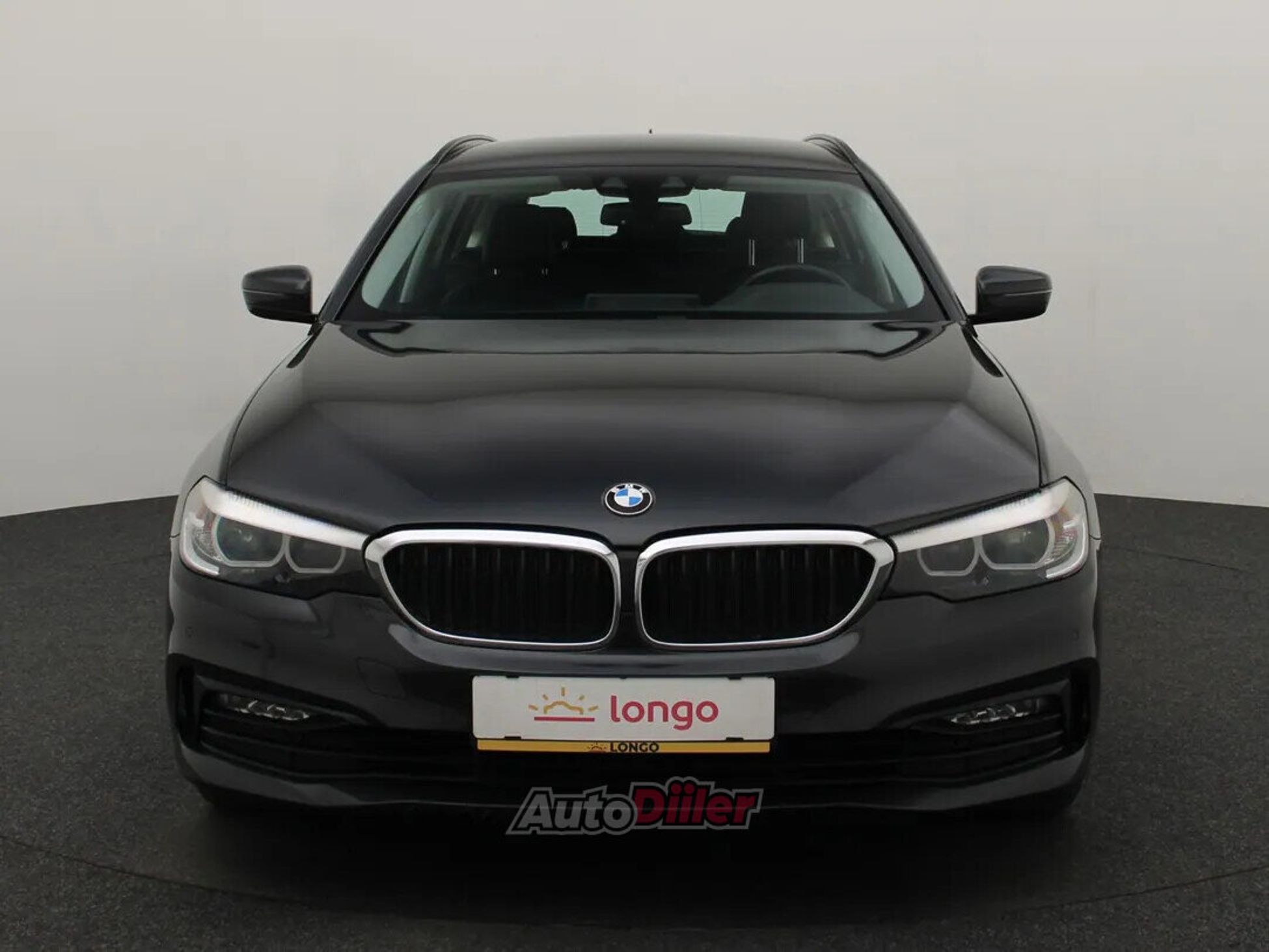 BMW 520 Sport Line 2.0 140kW 2019, photo 3/10