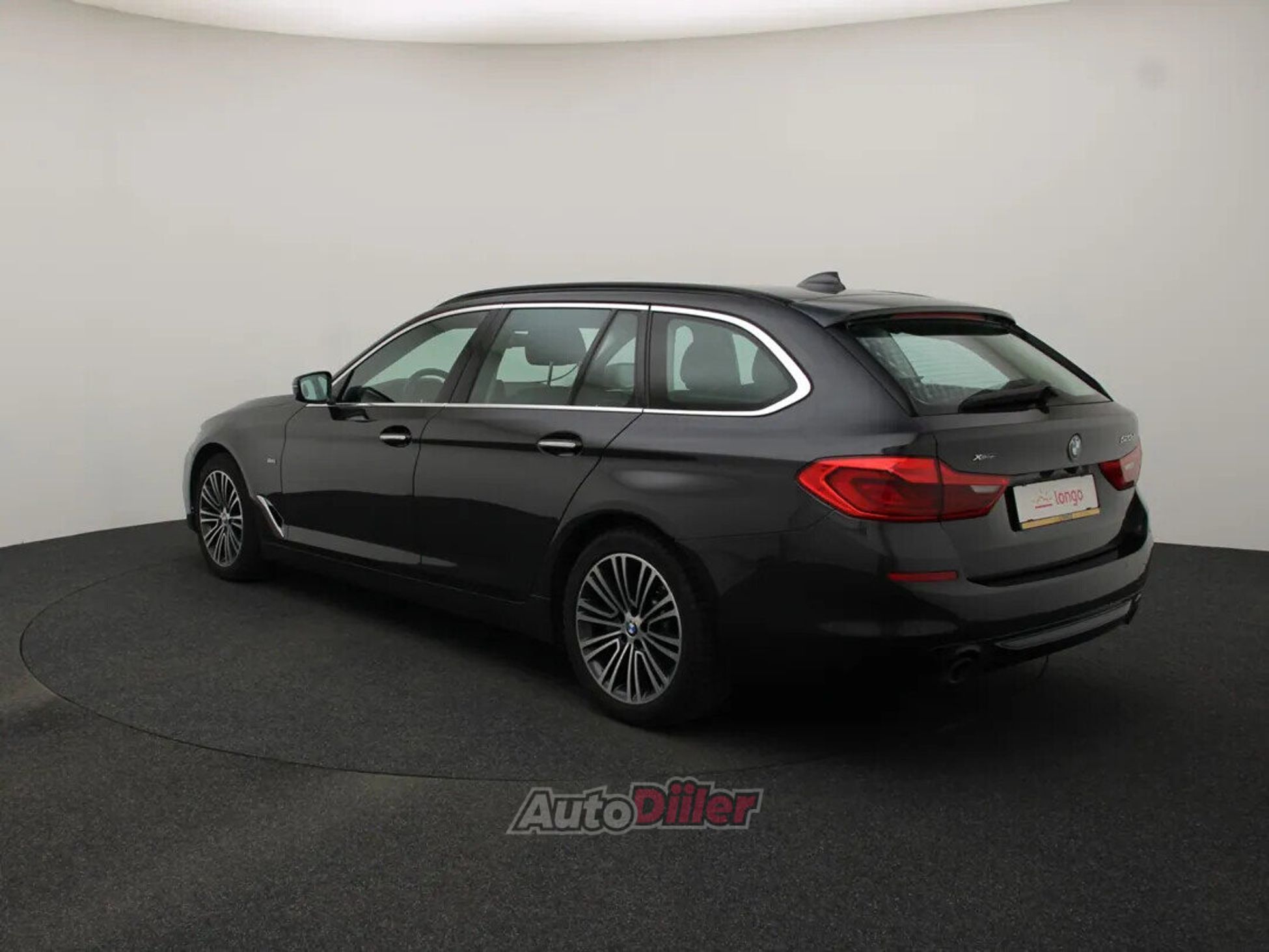 BMW 520 Sport Line 2.0 140kW 2019, photo 7/10
