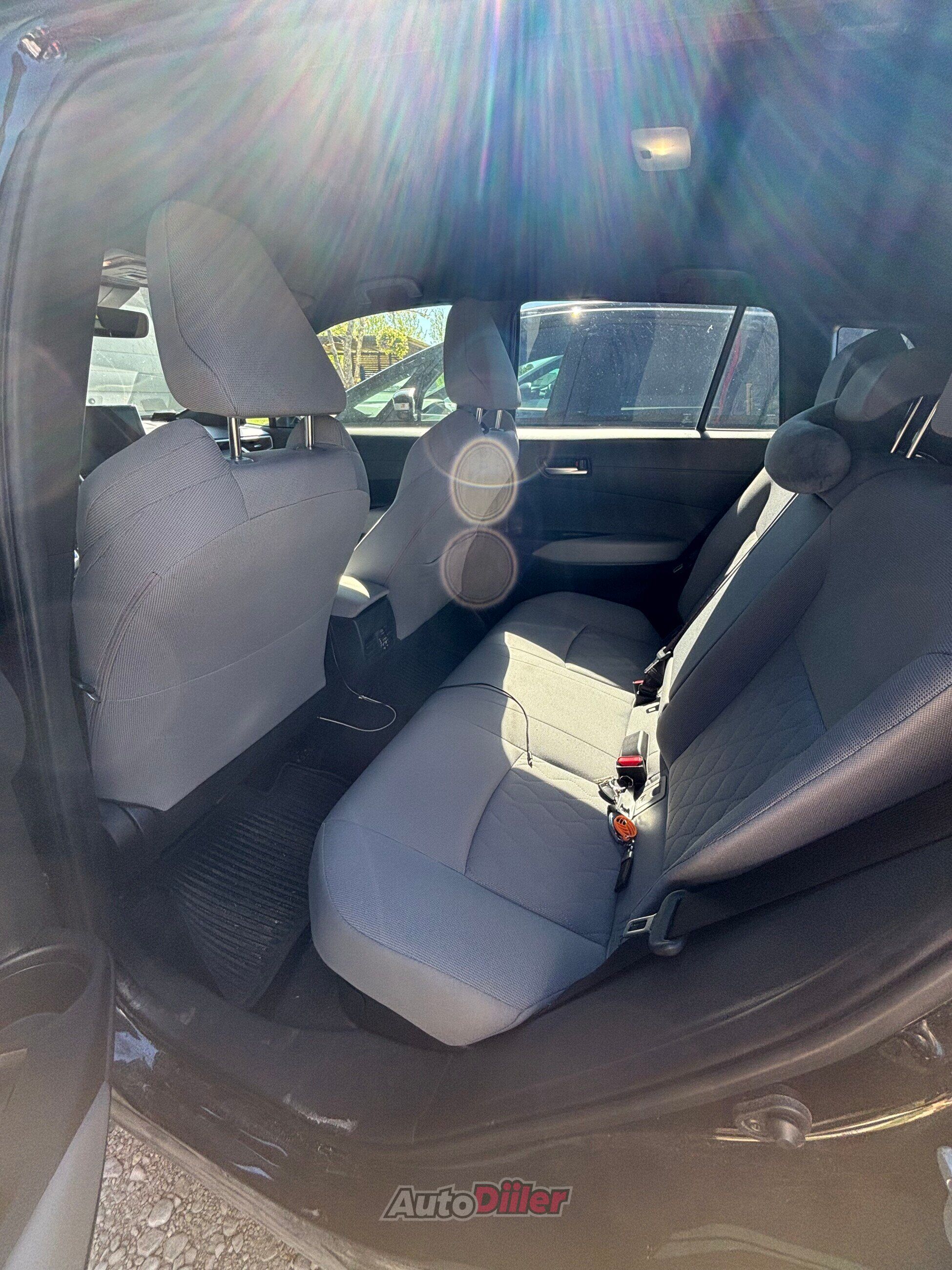 Toyota Corolla Cross 2.0 112kW 2024, photo 5/7