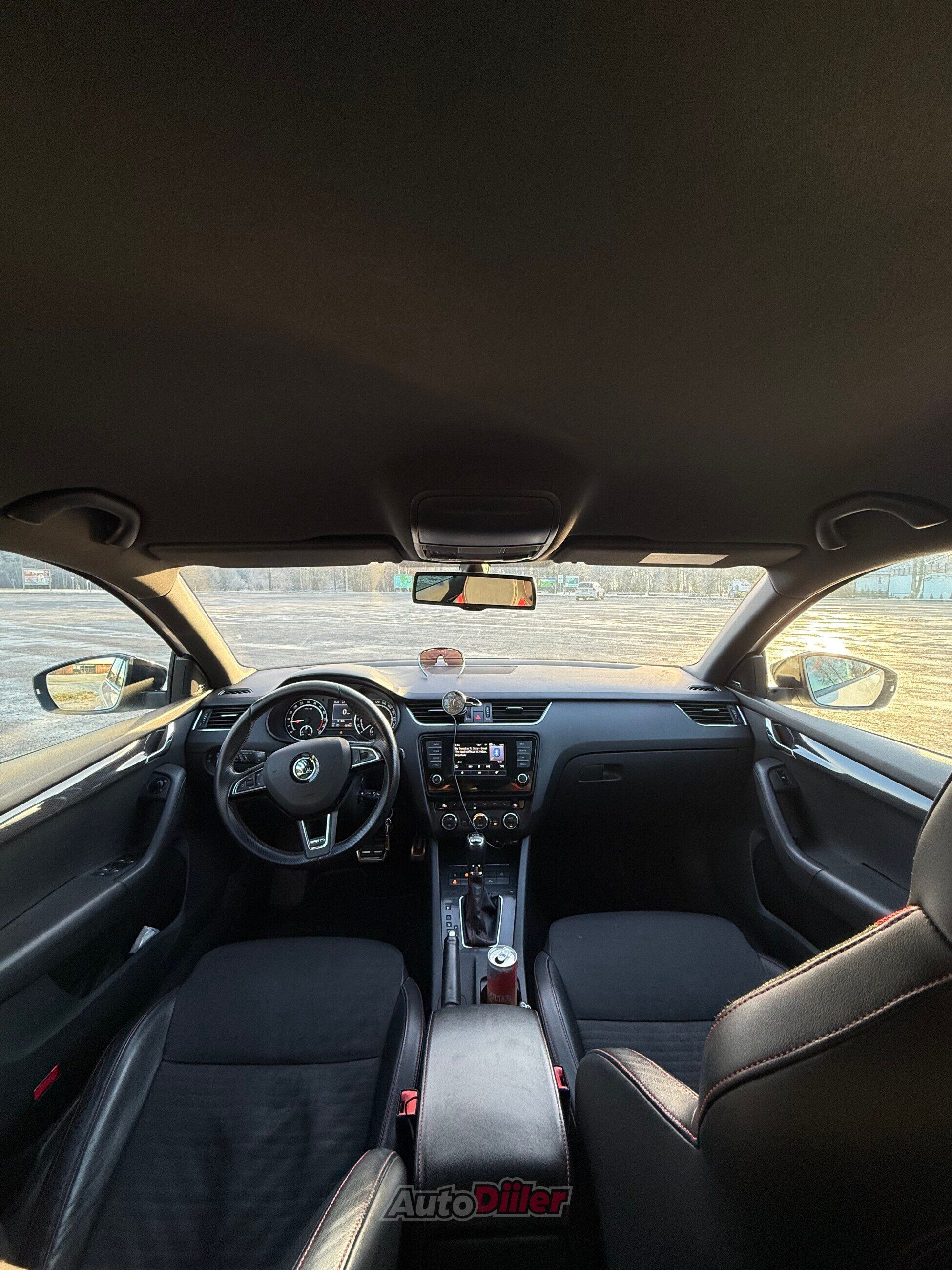 Skoda Octavia VRS 2.0 135kW 2013, kuva 2/5