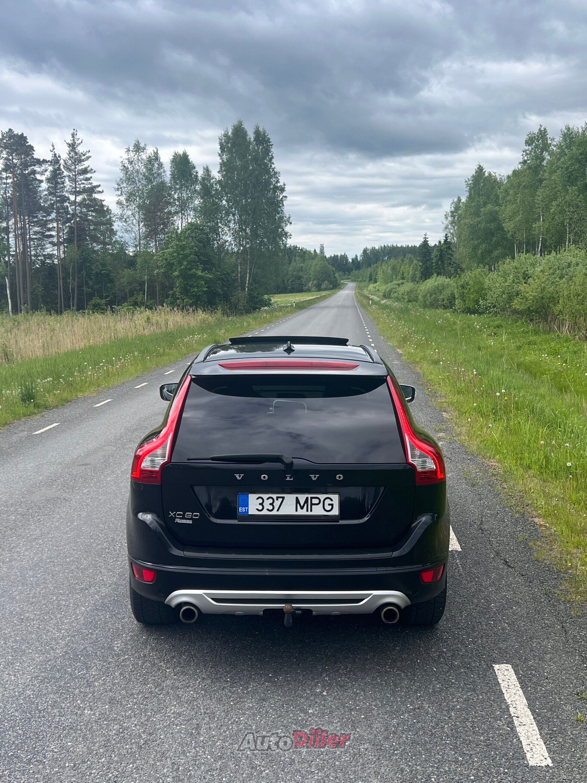 Volvo XC60 R-Design 2.4 129kW 2009, photo 3/10