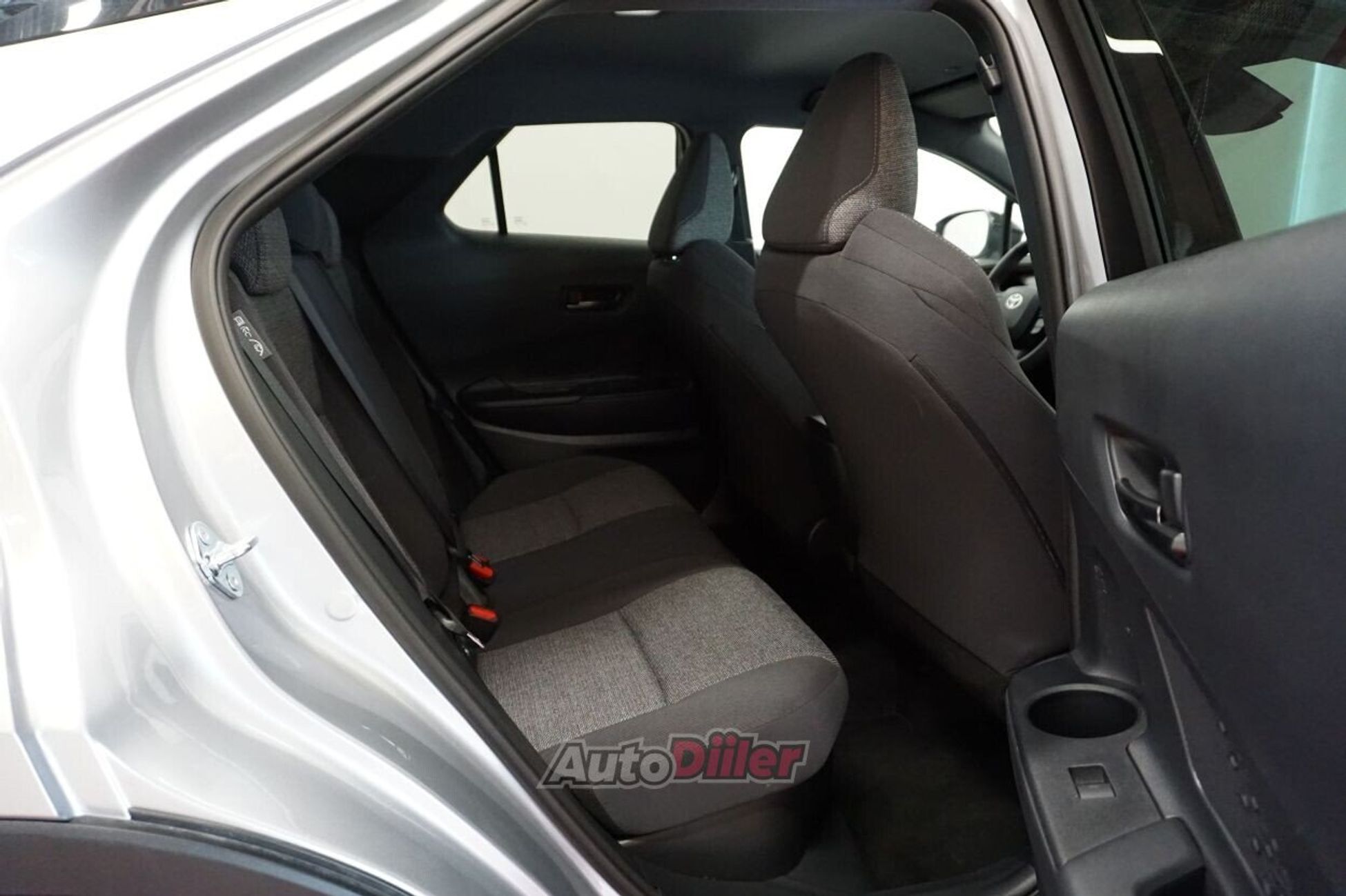 Toyota C-HR 2026, photo 7/10