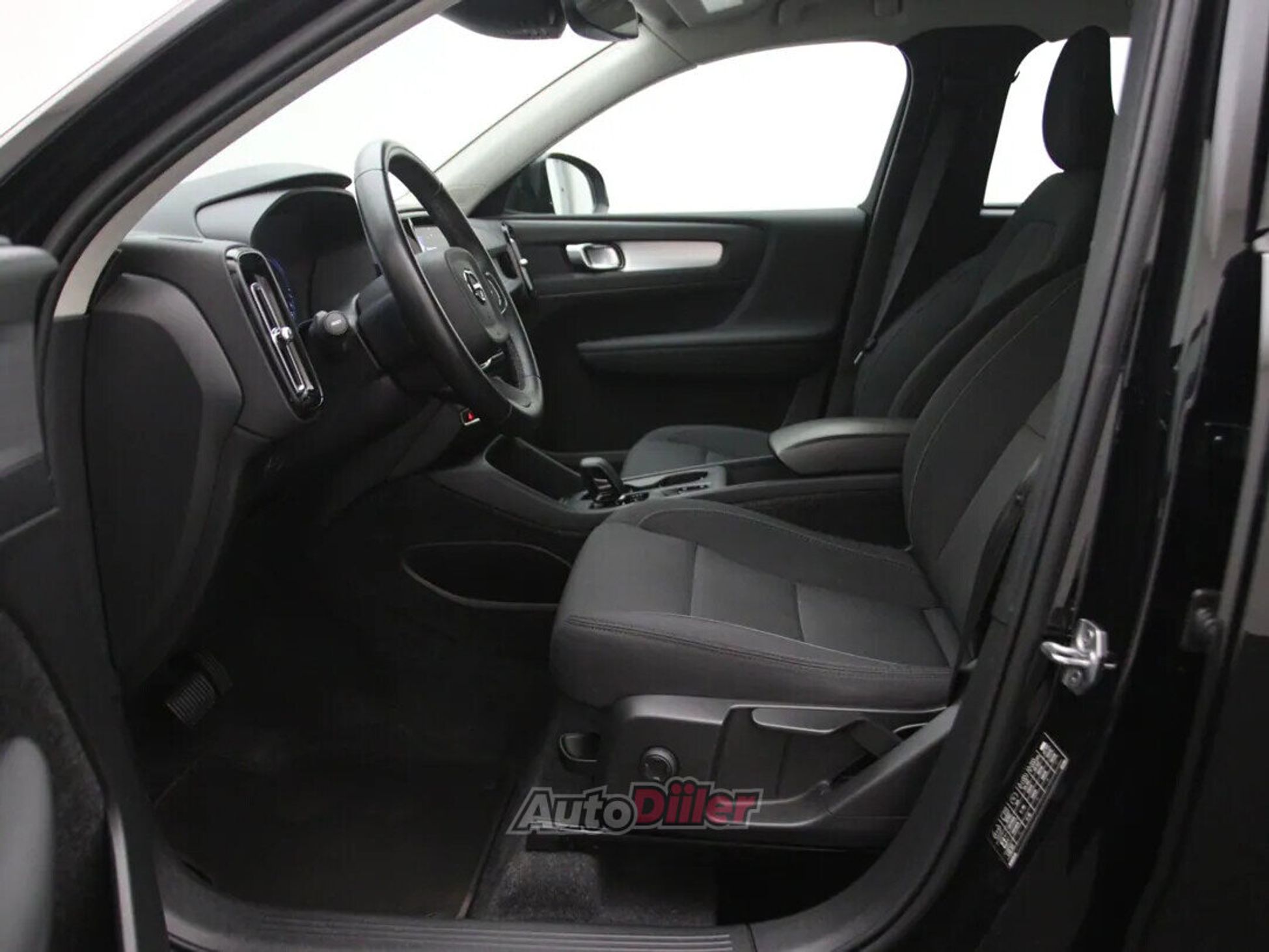 Volvo XC40 Inscription 1.5 155kW 2021, kuva 4/10