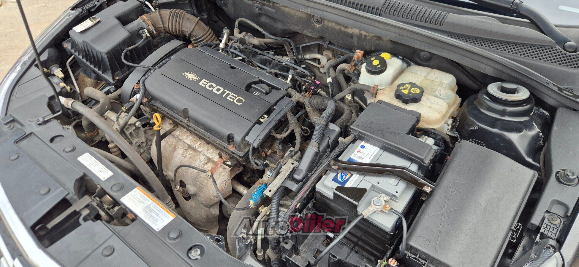 Chevrolet Cruze 1.8 104kW 2012, photo 5/9
