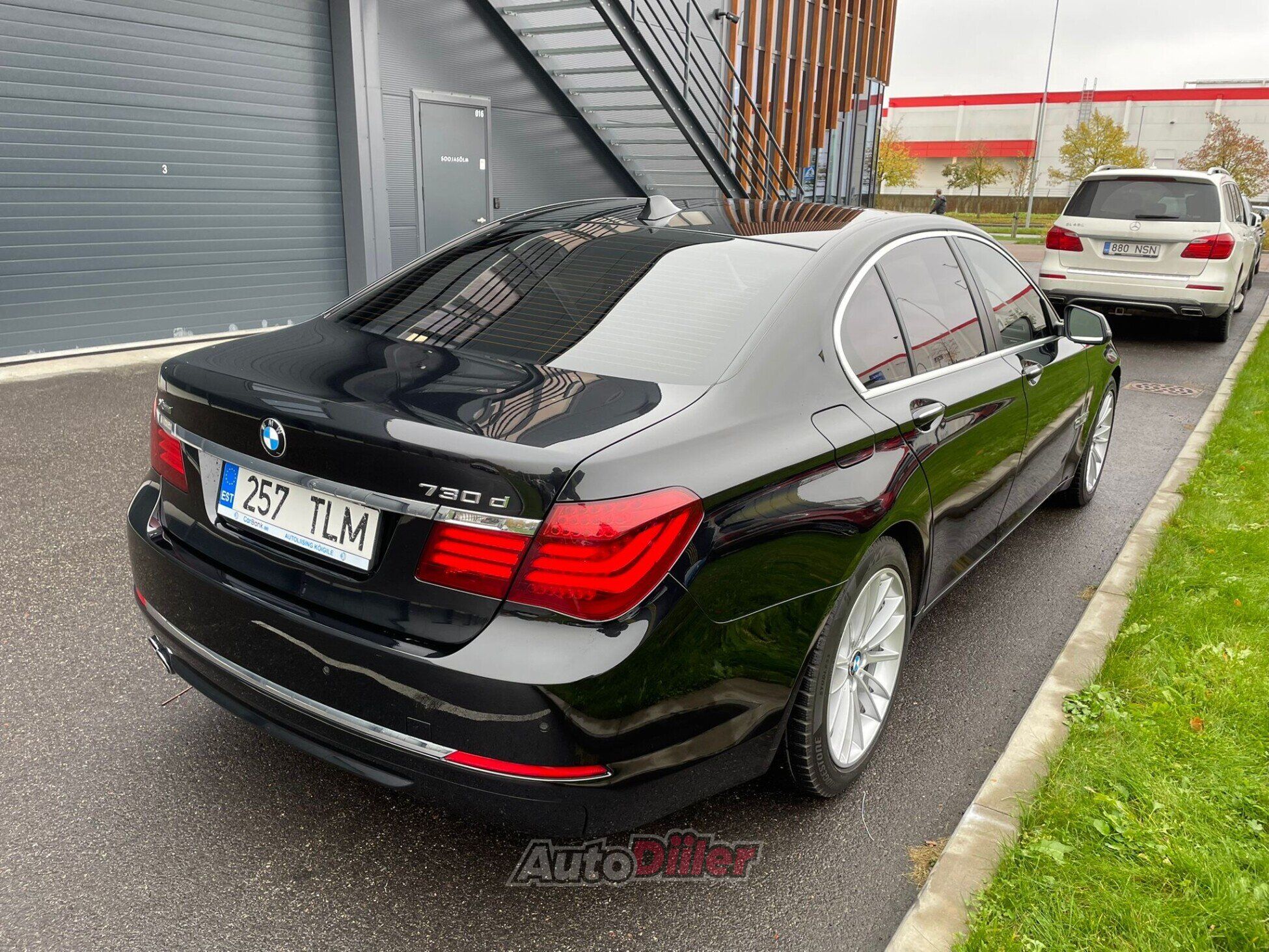BMW 730 xDrive M-Pakett 3.0 190kW 2015, photo 5/8