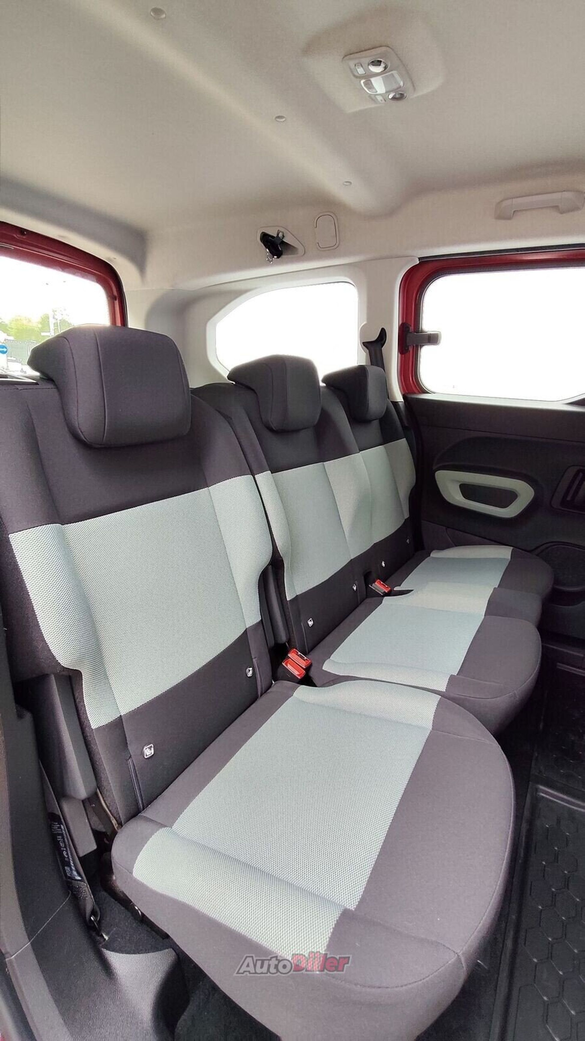 Citroen Berlingo 1.2 81kW 2019, photo 7/10
