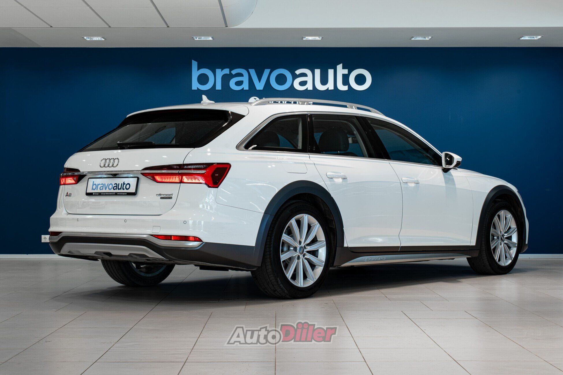 Audi A6 allroad 2020, photo 2/10