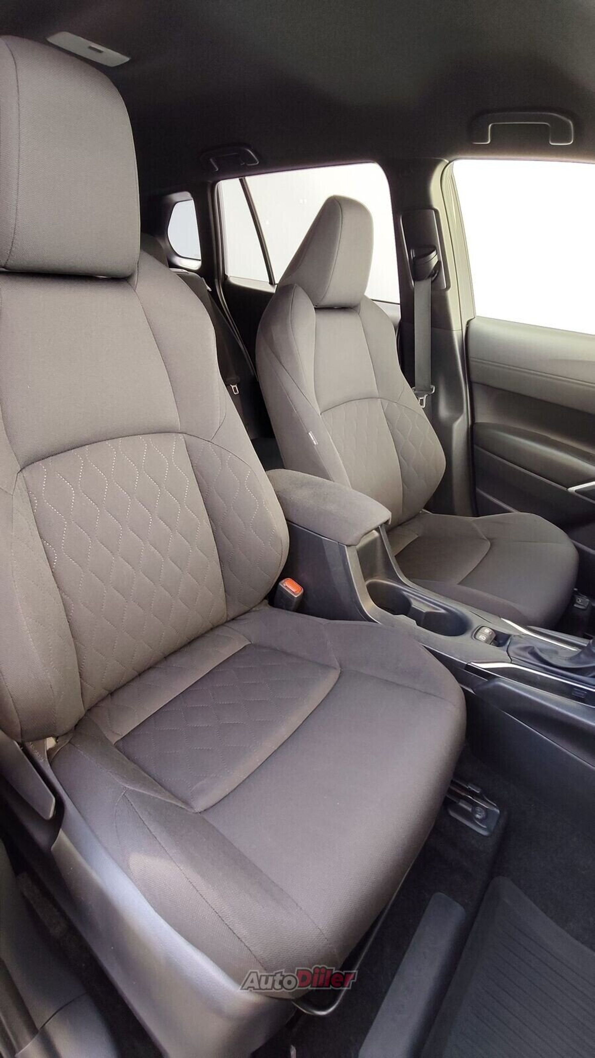 Toyota Corolla Active Plus 2.0 112kW 2023, photo 6/10