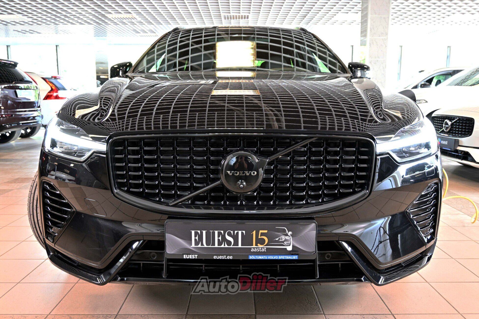 Volvo XC60 2025, photo 5/10
