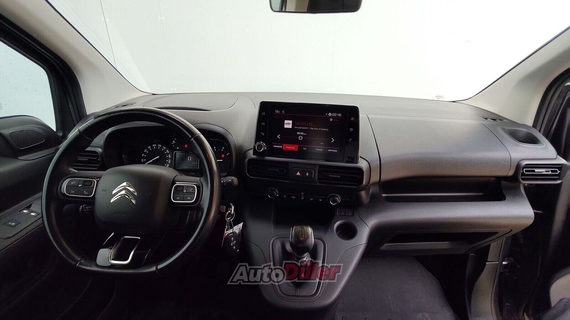 Citroen Berlingo 1.5 75kW 2023, photo 7/10
