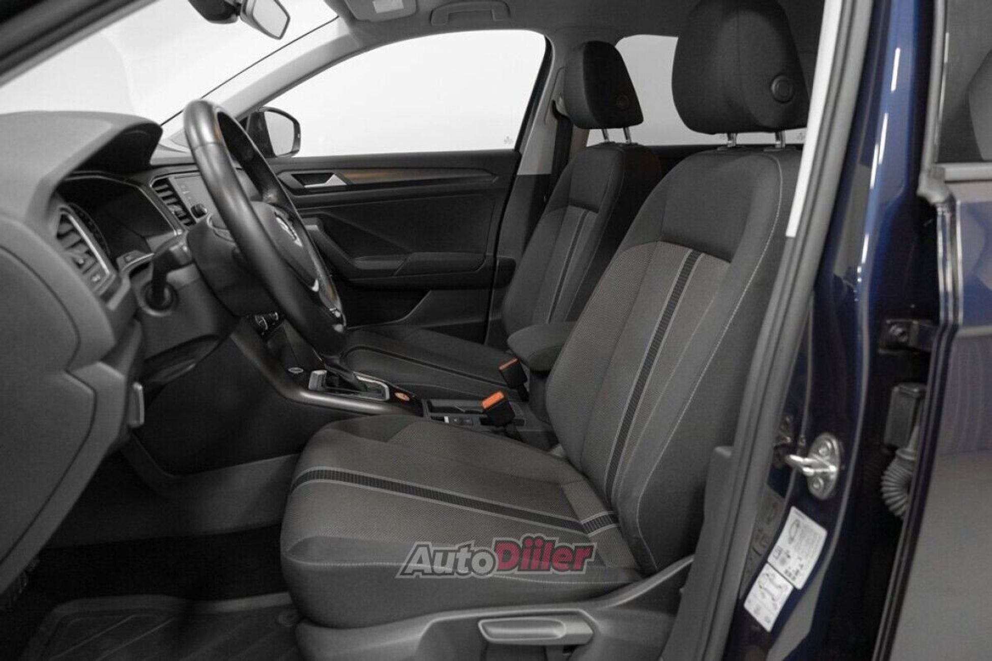 Volkswagen T-Roc 1.5 110kW 2019, photo 7/10