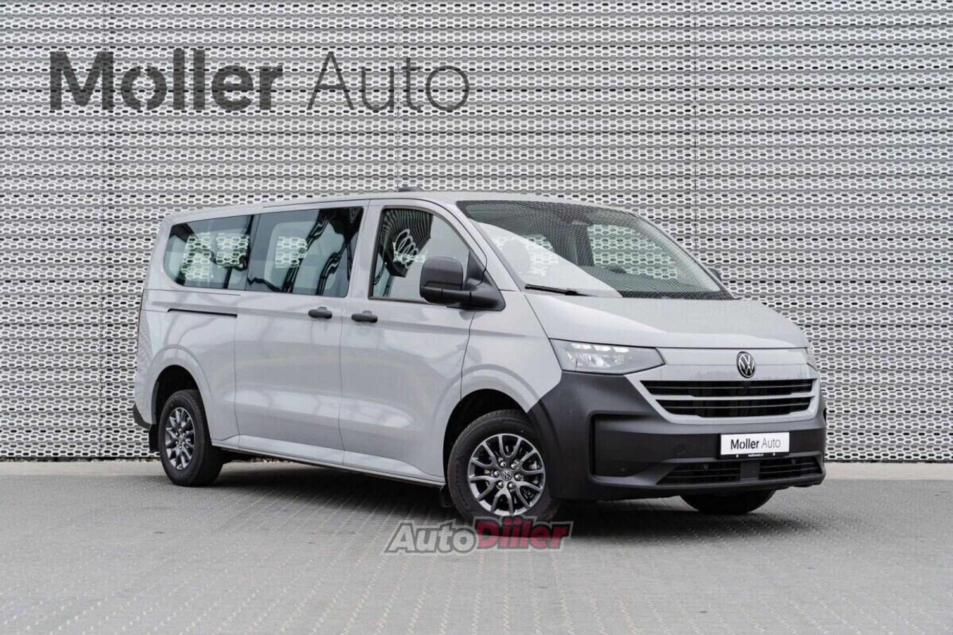 Volkswagen Caravelle 2.0 110kW 2026, photo 2/10