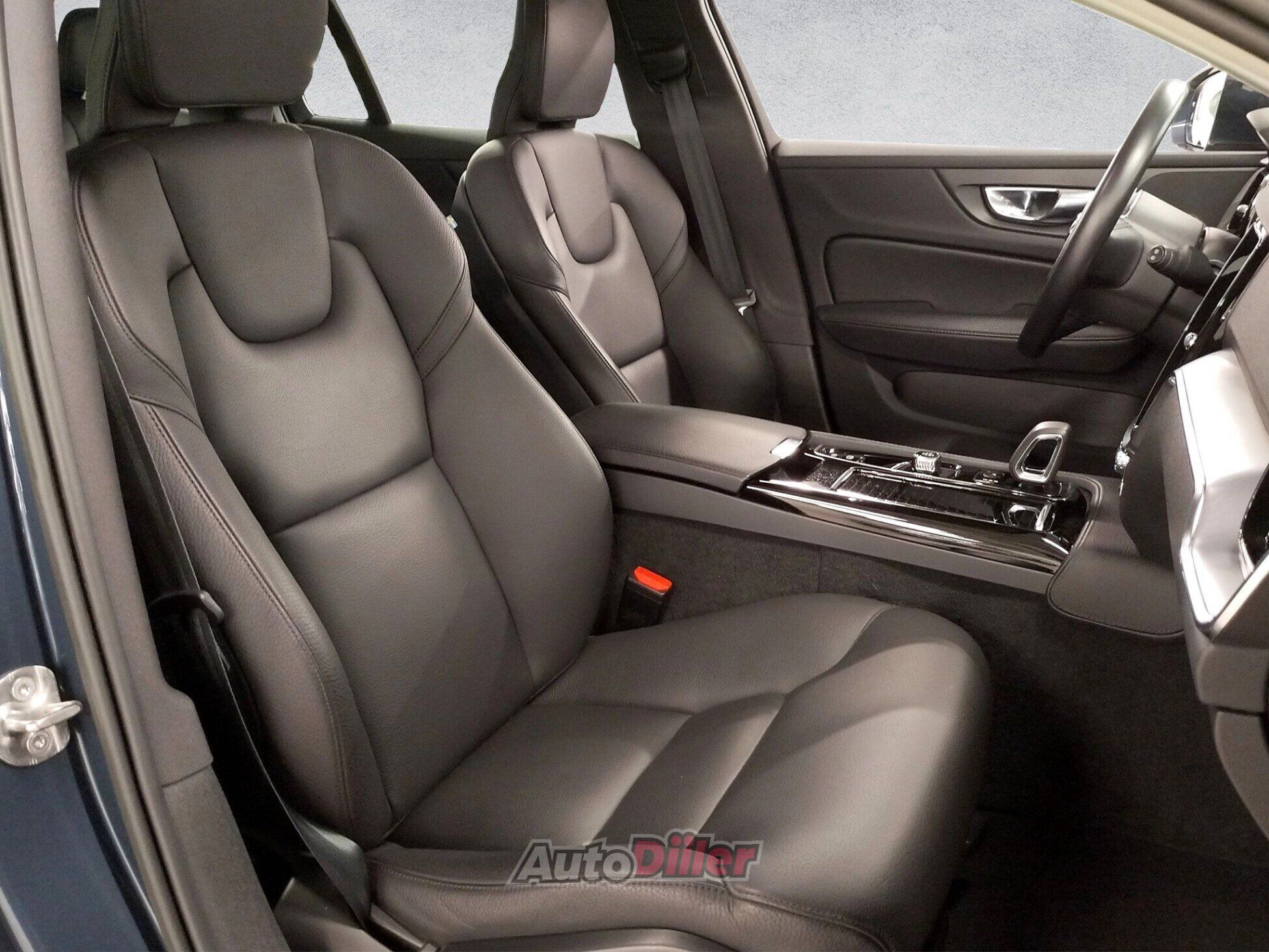 Volvo V60 2022, kuva 6/10