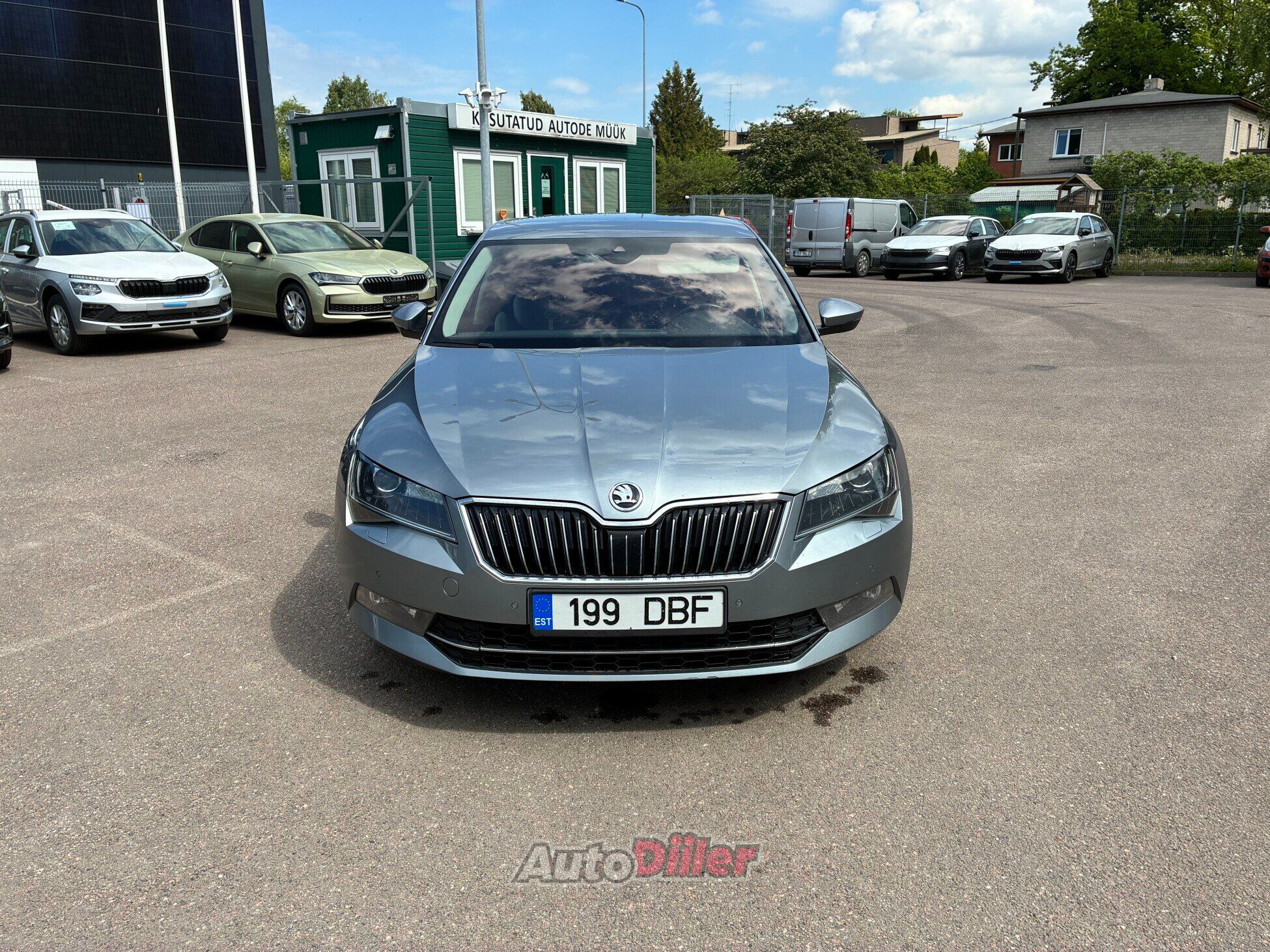 Skoda Superb Elegance plus 2.0 110kW 2015, kuva 3/10