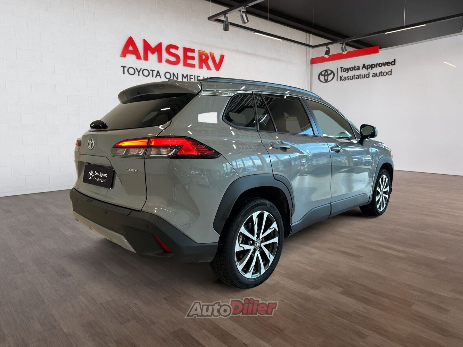 Toyota Corolla Cross 2024, photo 2/10