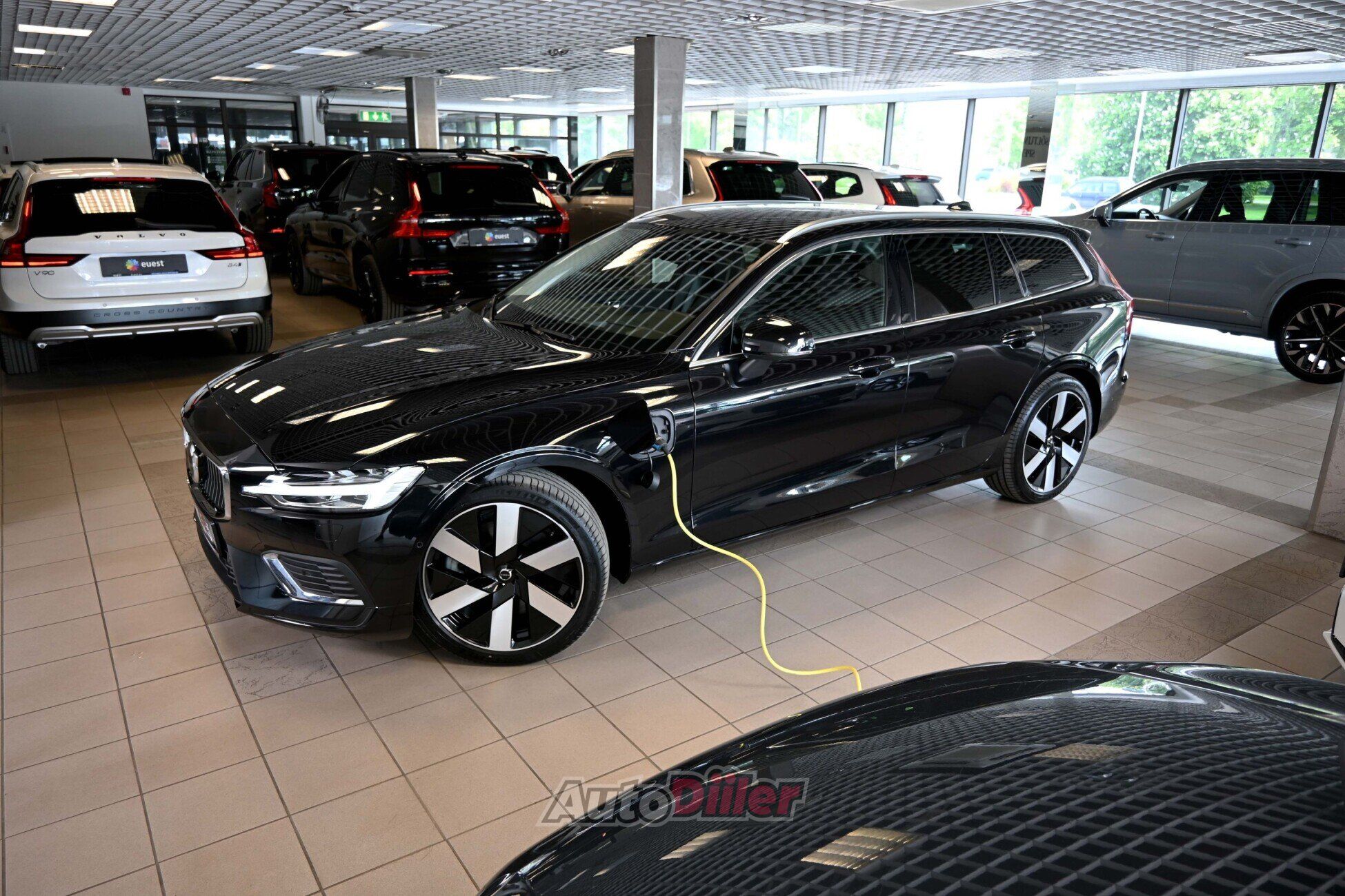 Volvo V60 2025, kuva 6/10