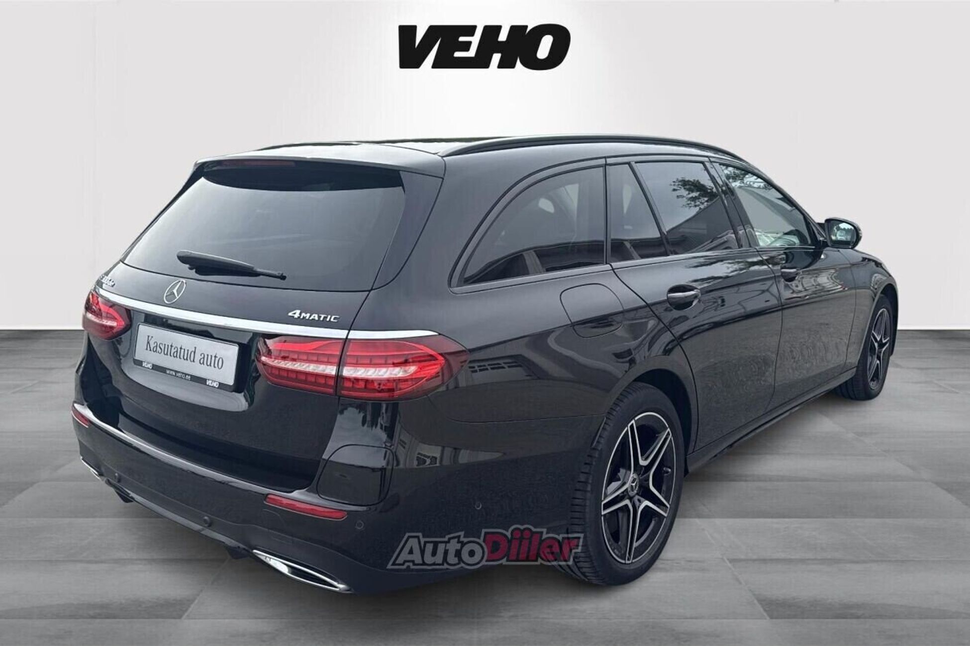 Mercedes-Benz E 300 2022, kuva 3/10