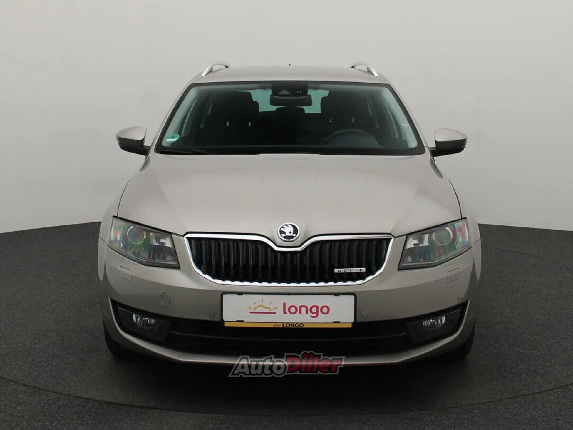 Skoda Octavia Businessline 1.6 81kW 2014, kuva 3/10