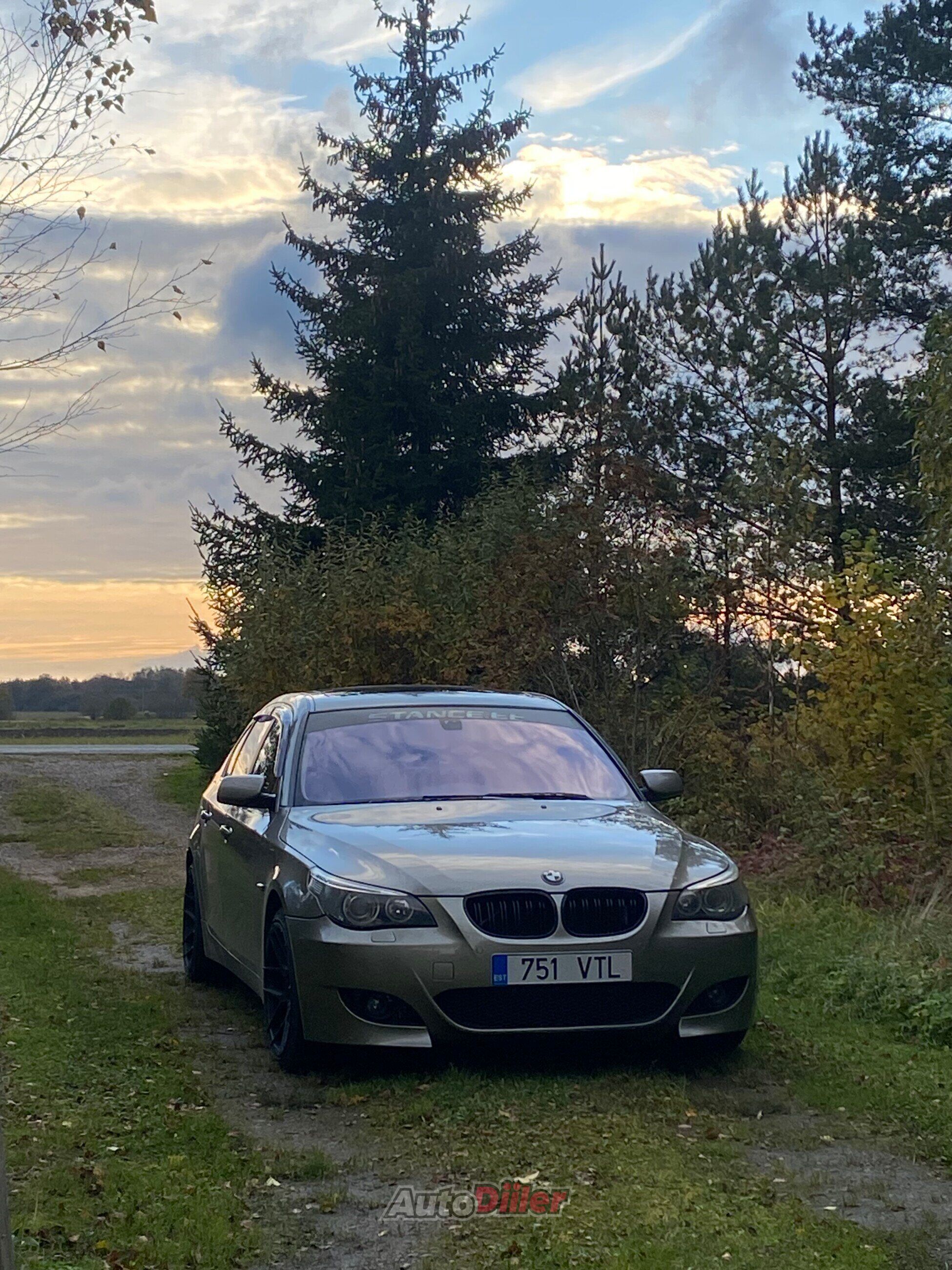 BMW 523 2.5 130kW 2005, photo 3/4