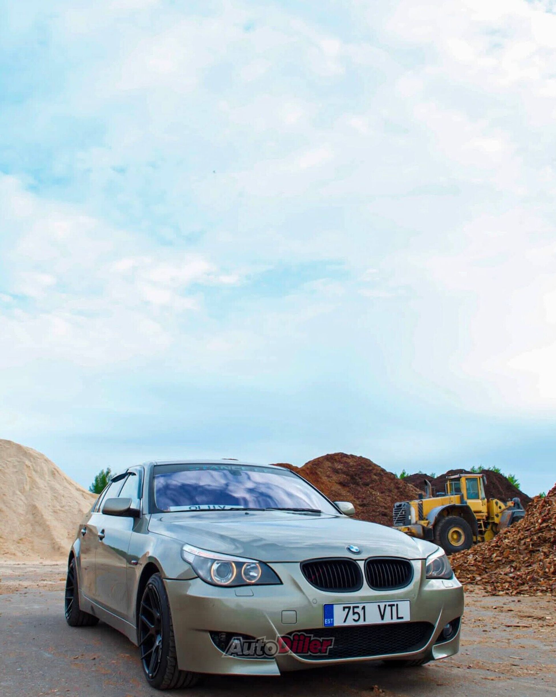 BMW 523 2.5 130kW 2005, photo 2/4