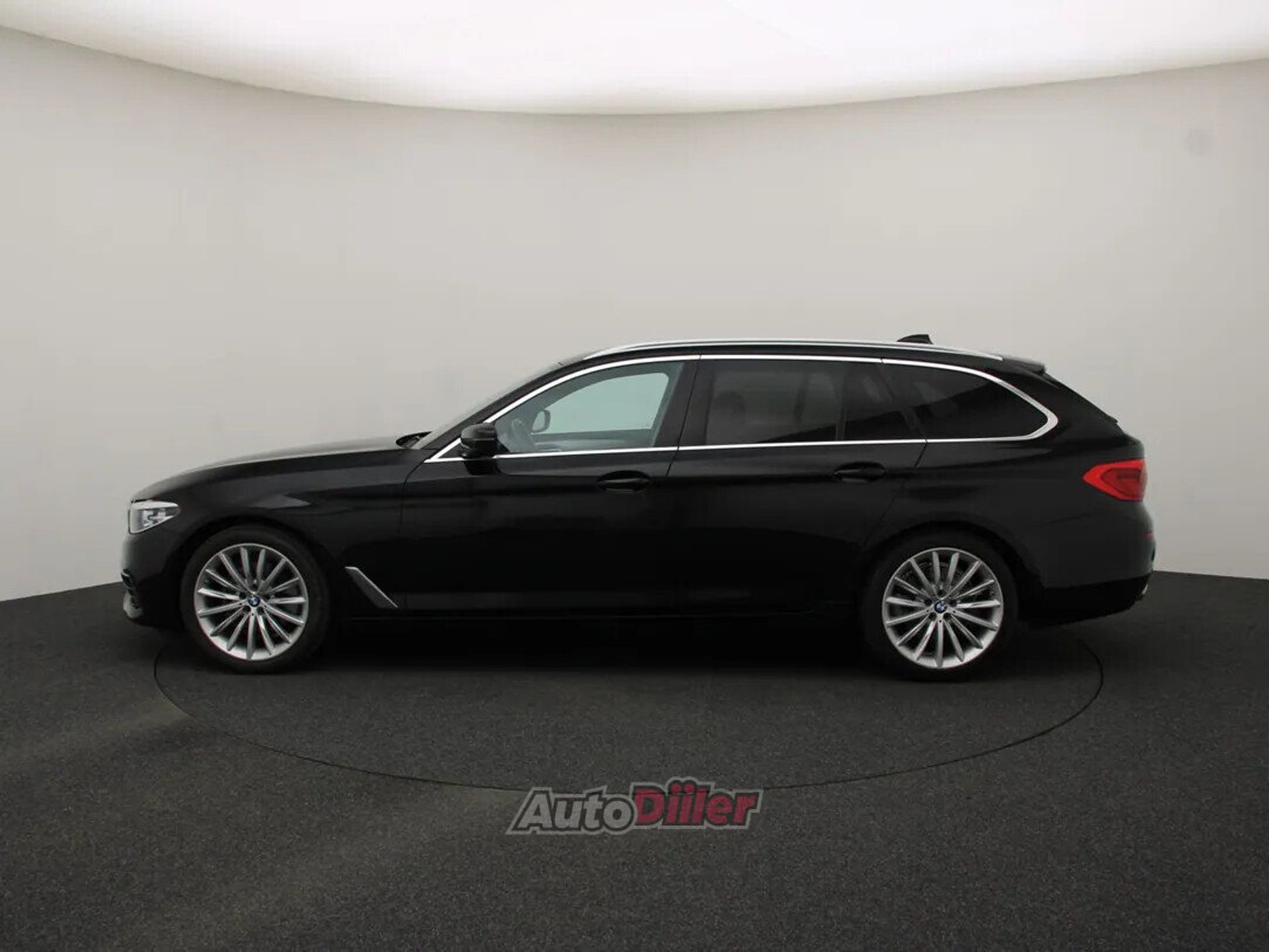 BMW 520 Executive Edition 2.0 140kW 2019, kuva 6/10