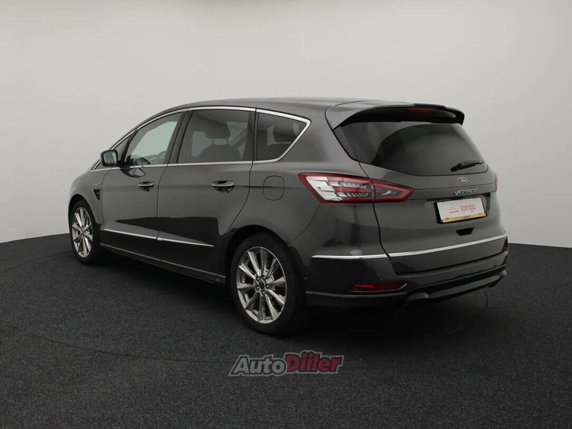 Ford S-Max Vignale 1.5 118kW 2017, kuva 7/10