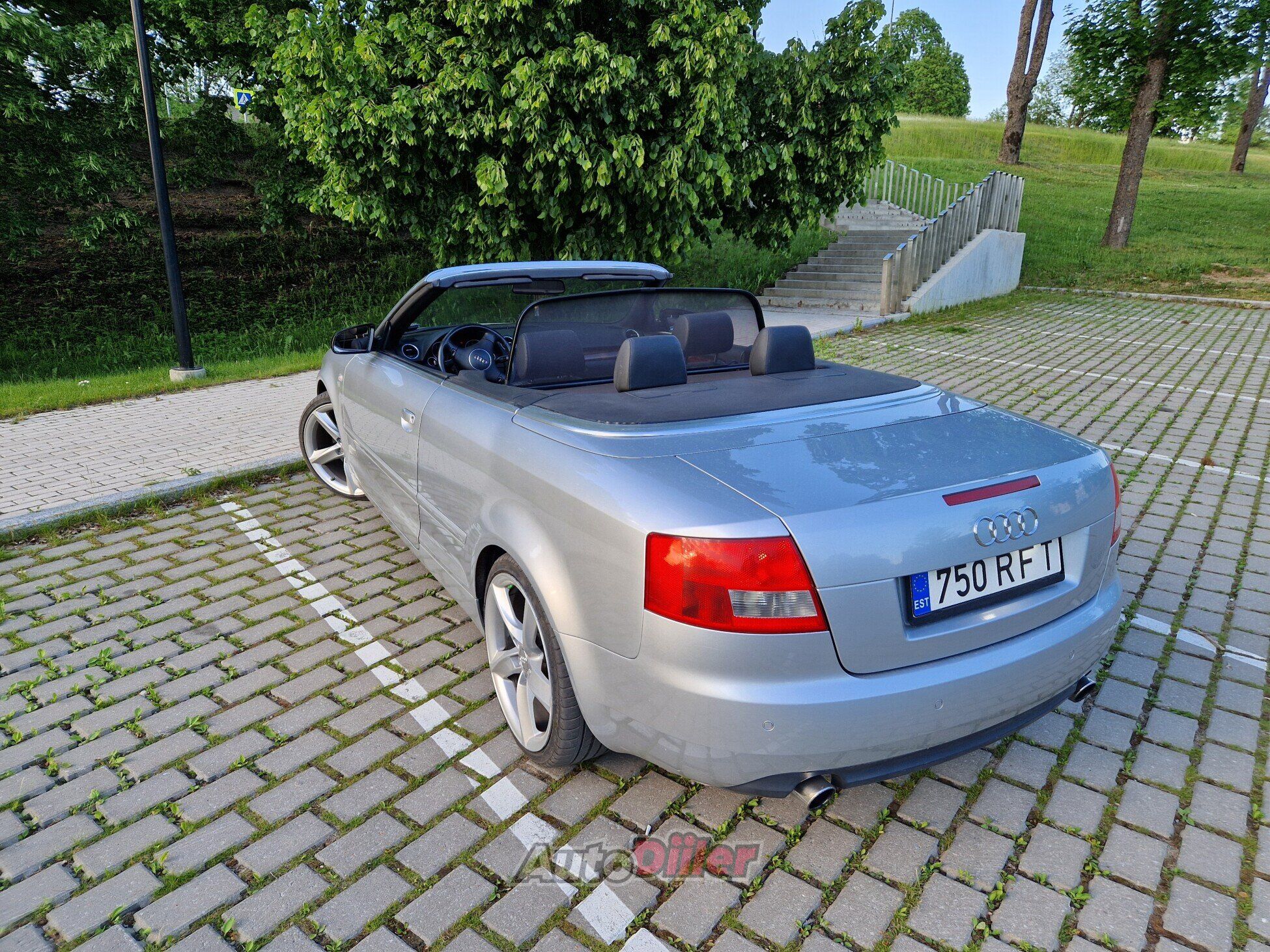 Audi A4 Cabrio 2.4 125kW 2002, photo 3/6
