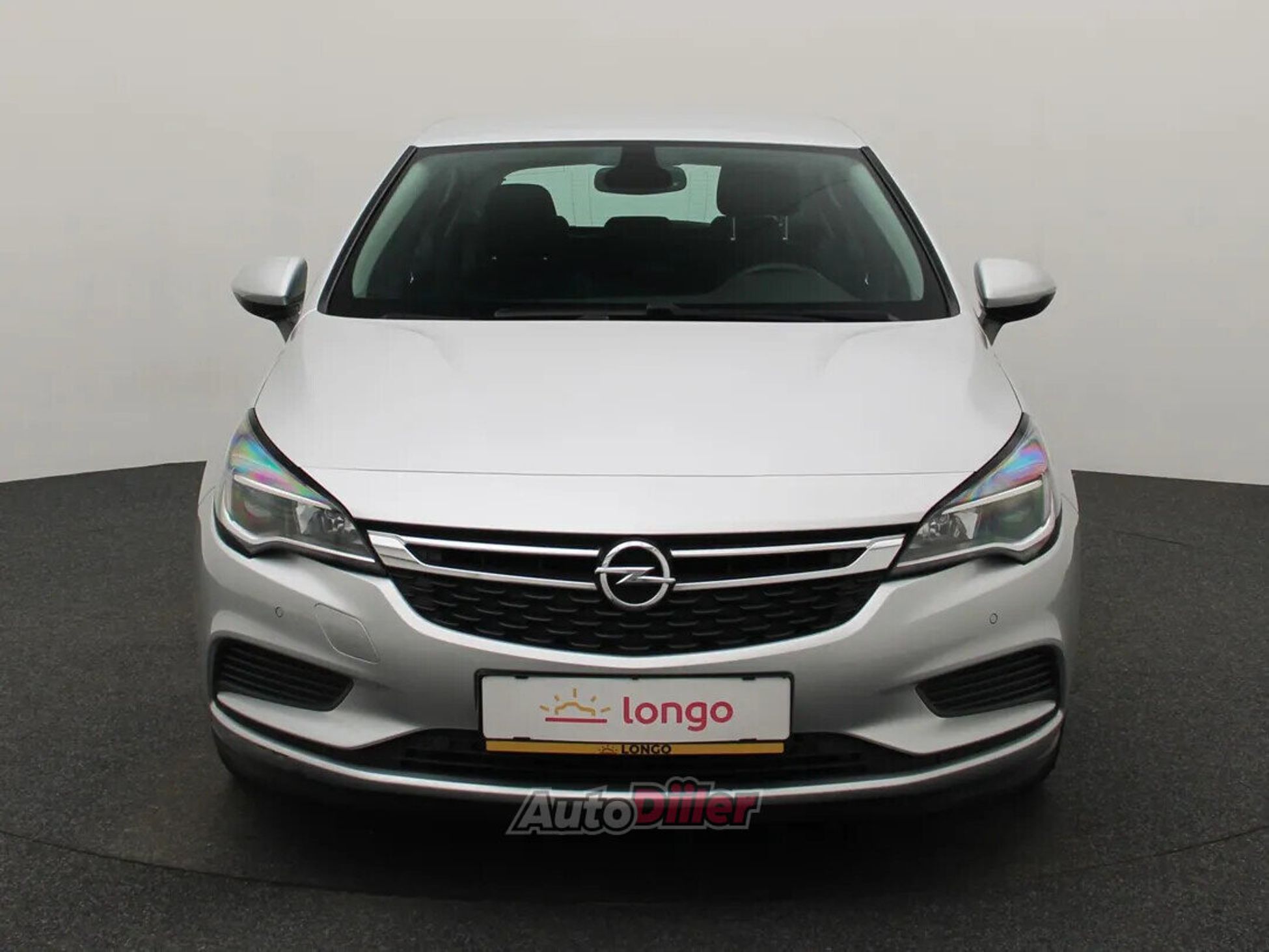 Opel Astra Edition 1.6 81kW 2018, kuva 3/10