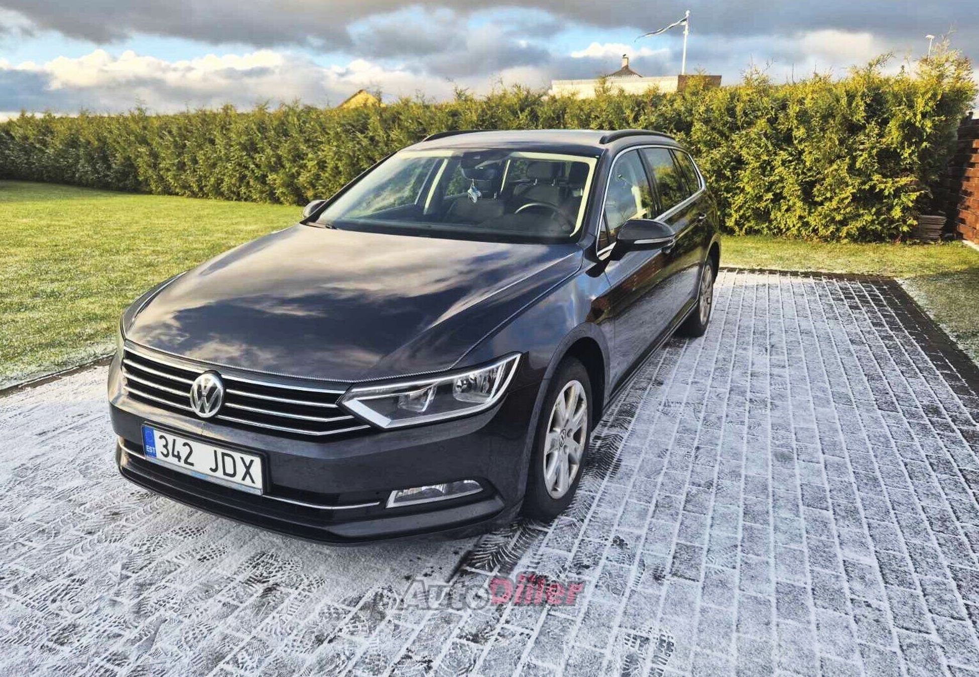 Volkswagen Passat Comfortline 2.0 110kW 2018, photo 3/10
