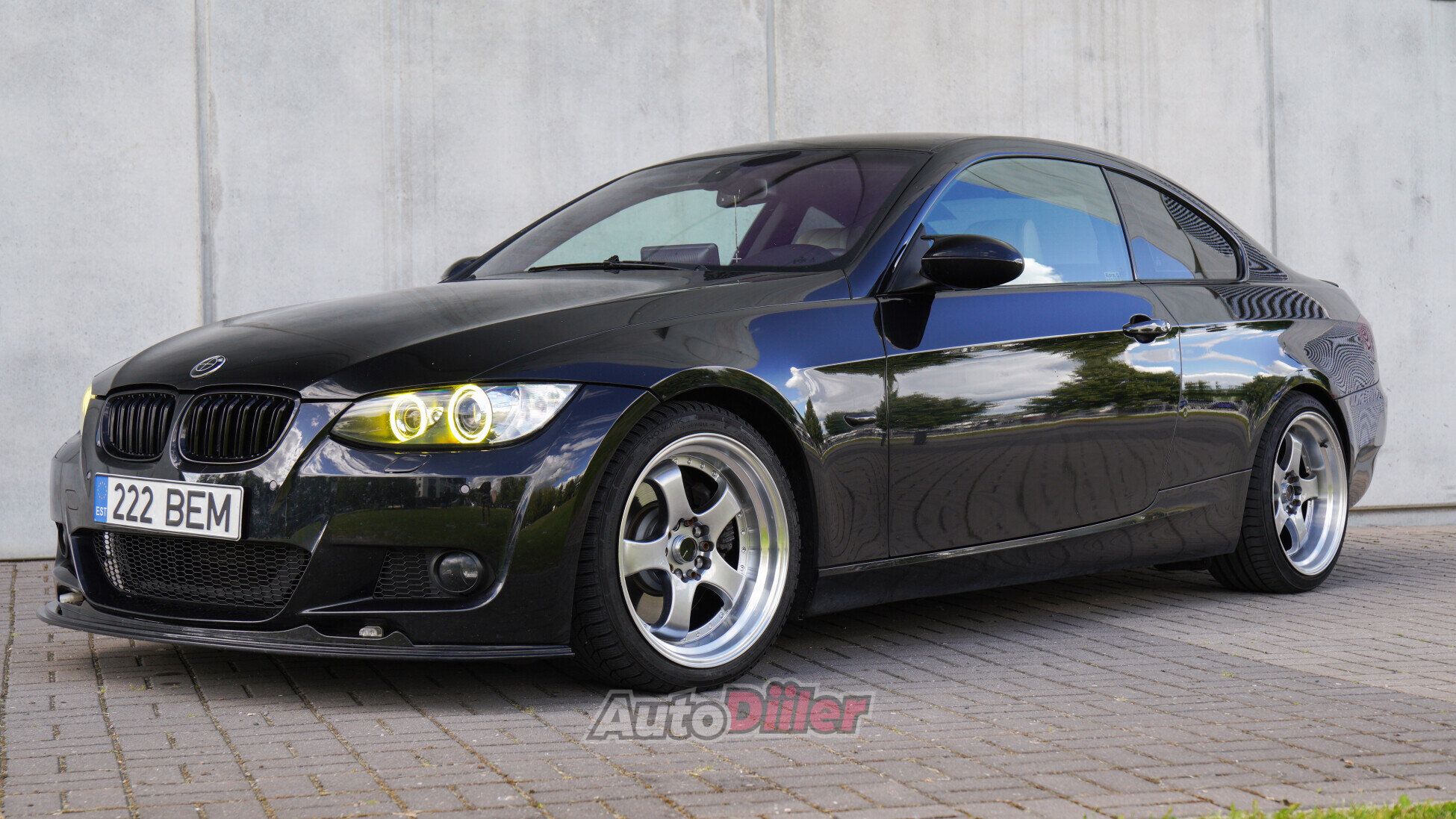BMW 325 2.5 160kW 2008, photo 2/10