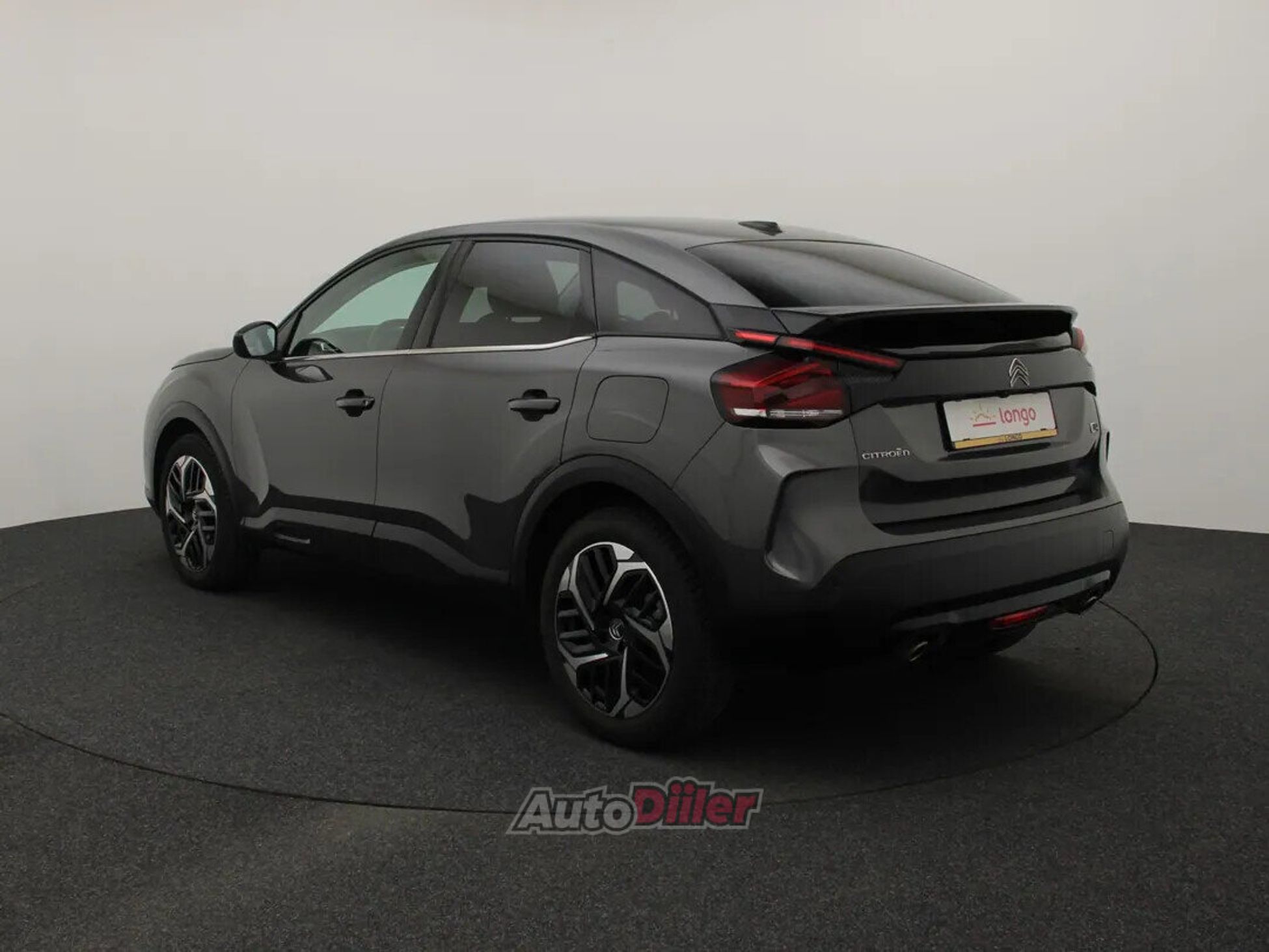 Citroen C4 Shine 1.2 96kW 2022, photo 7/10