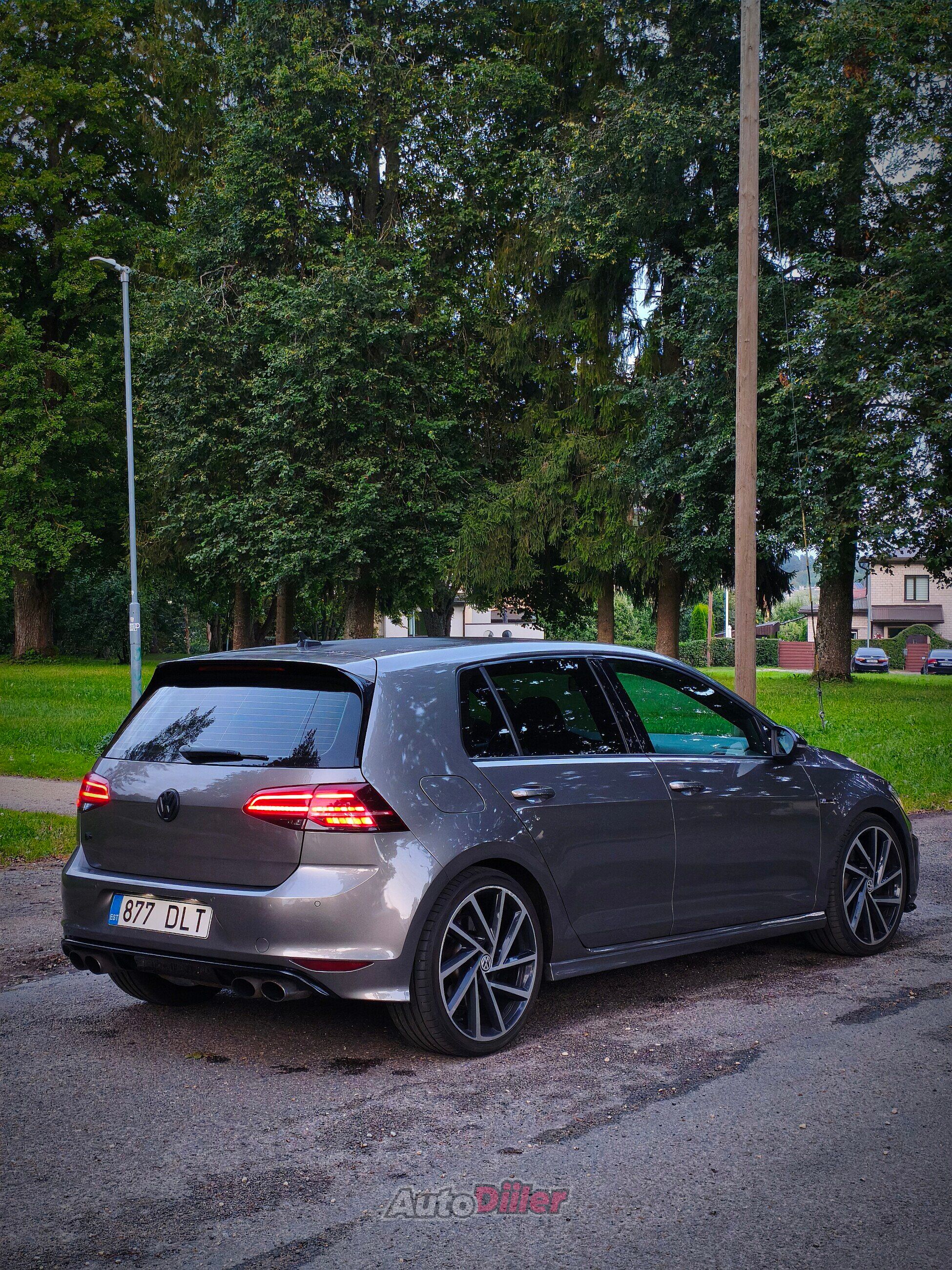 Volkswagen Golf R 2.0 305kW 2015, photo 2/10