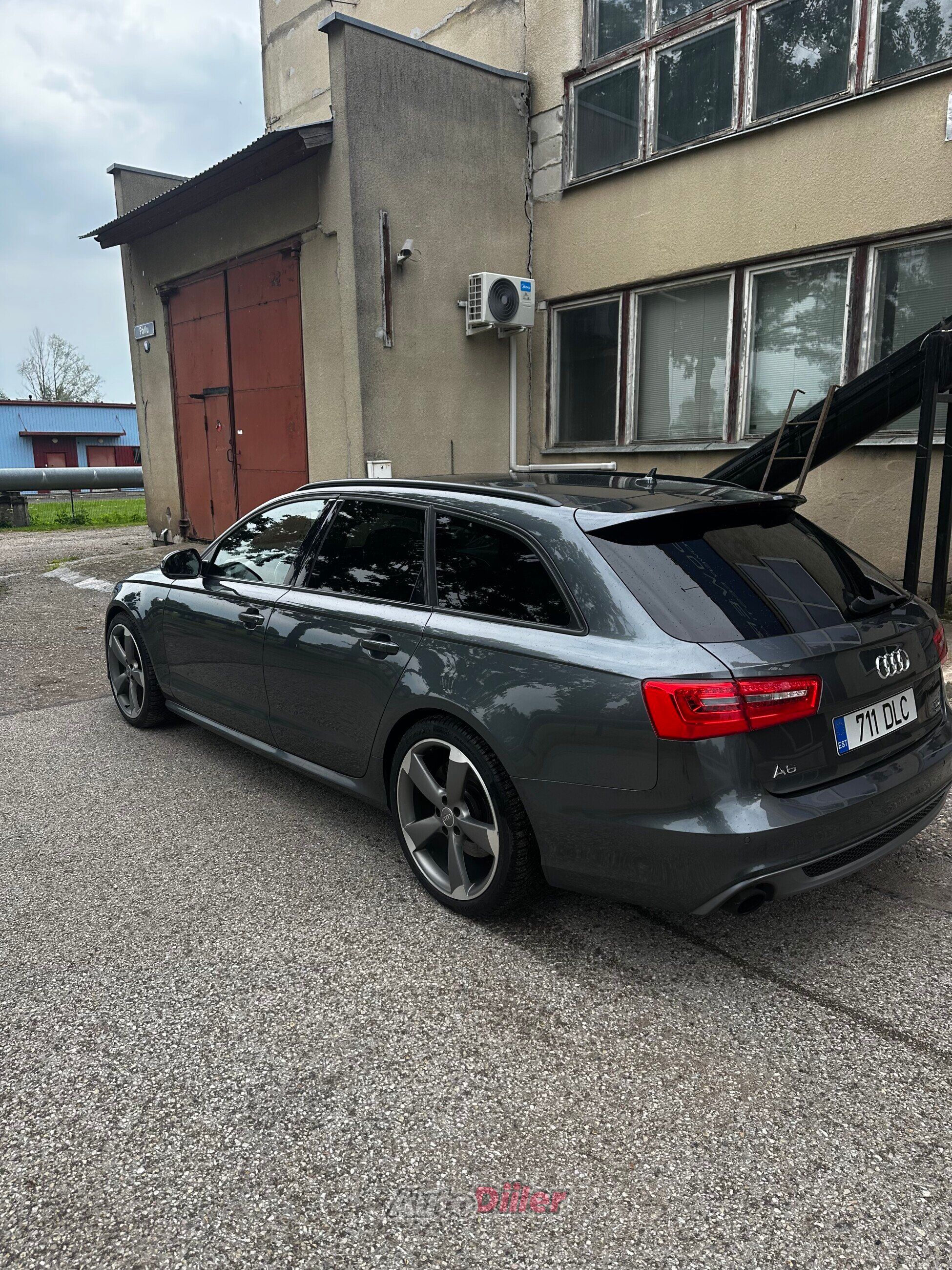 Audi A6 S-Line 3.0 230kW 2013, photo 3/10