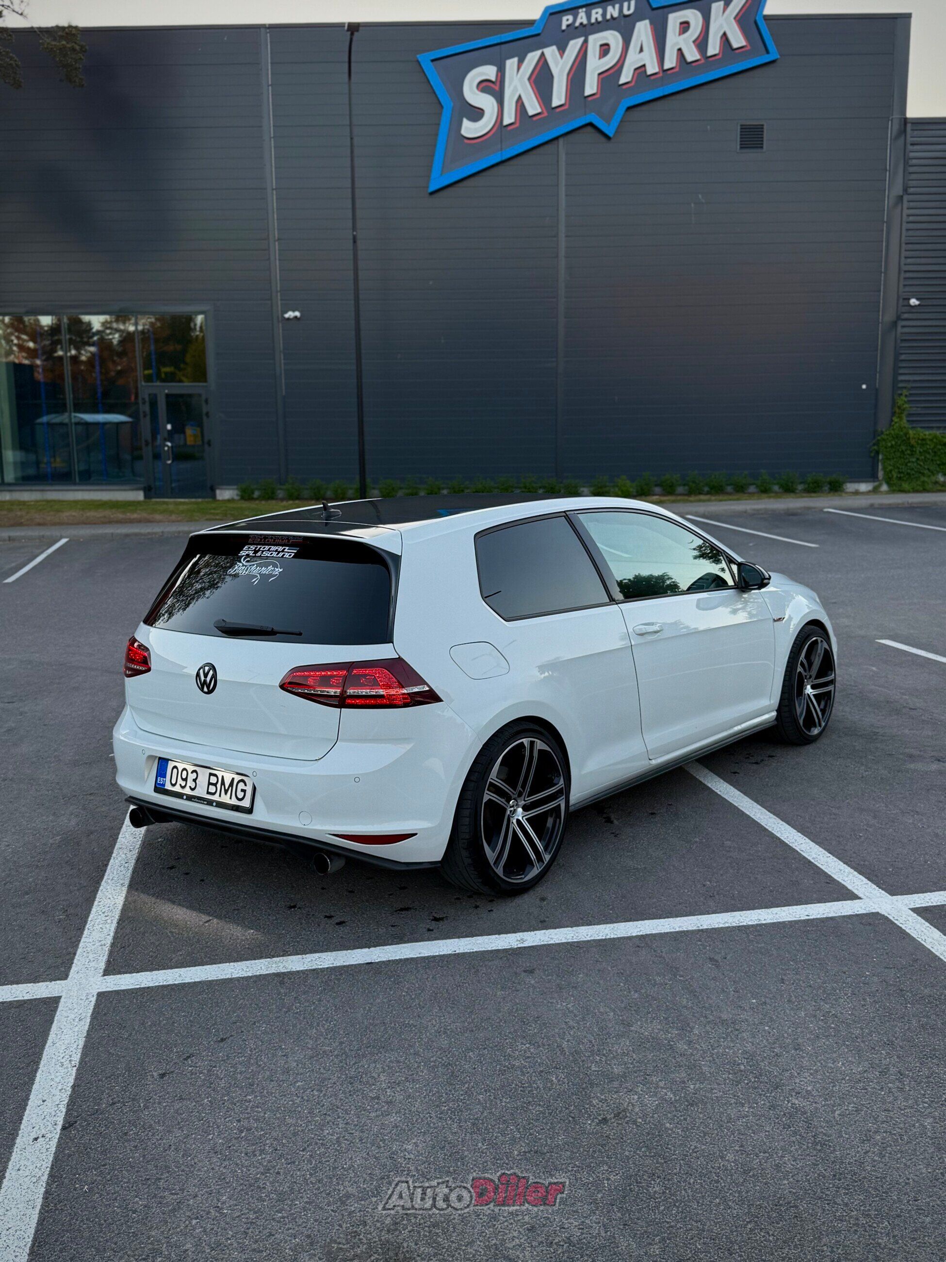 Volkswagen Golf GTI 2.0 162kW 2014, photo 4/8