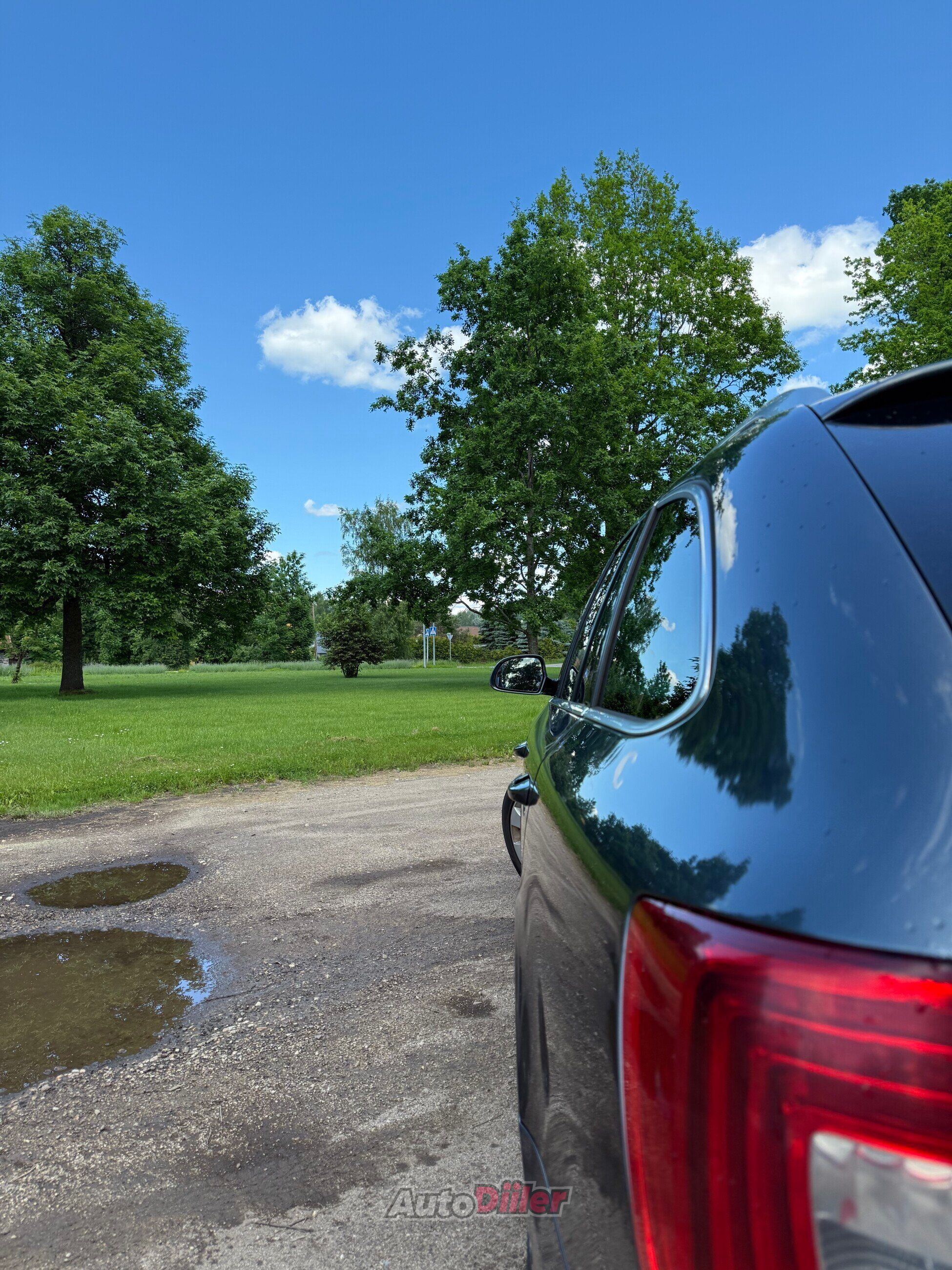 Skoda Superb 2.0 125kW 2014, kuva 5/10