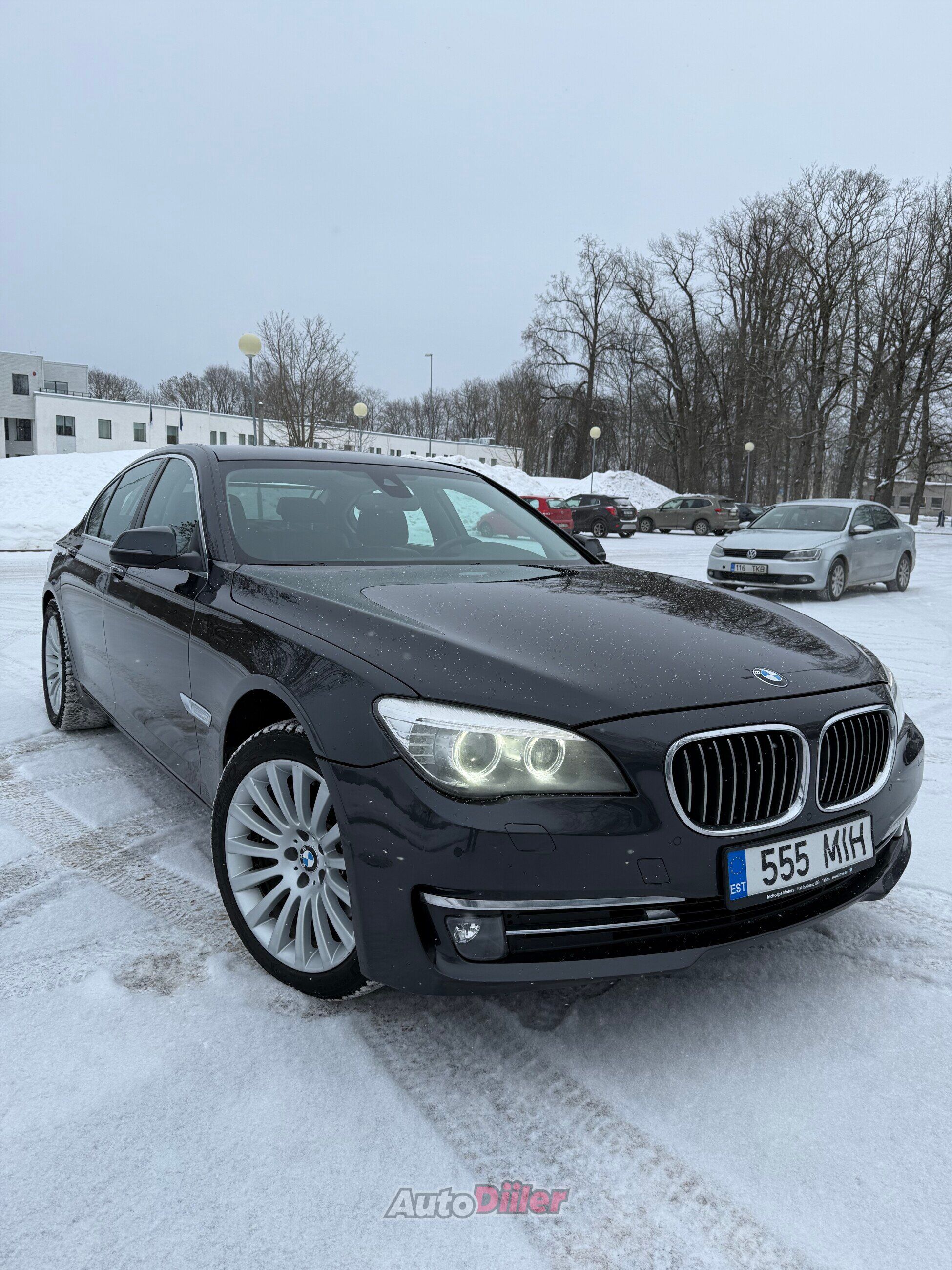 BMW 730 3.0 155kW 2013, kuva 2/10