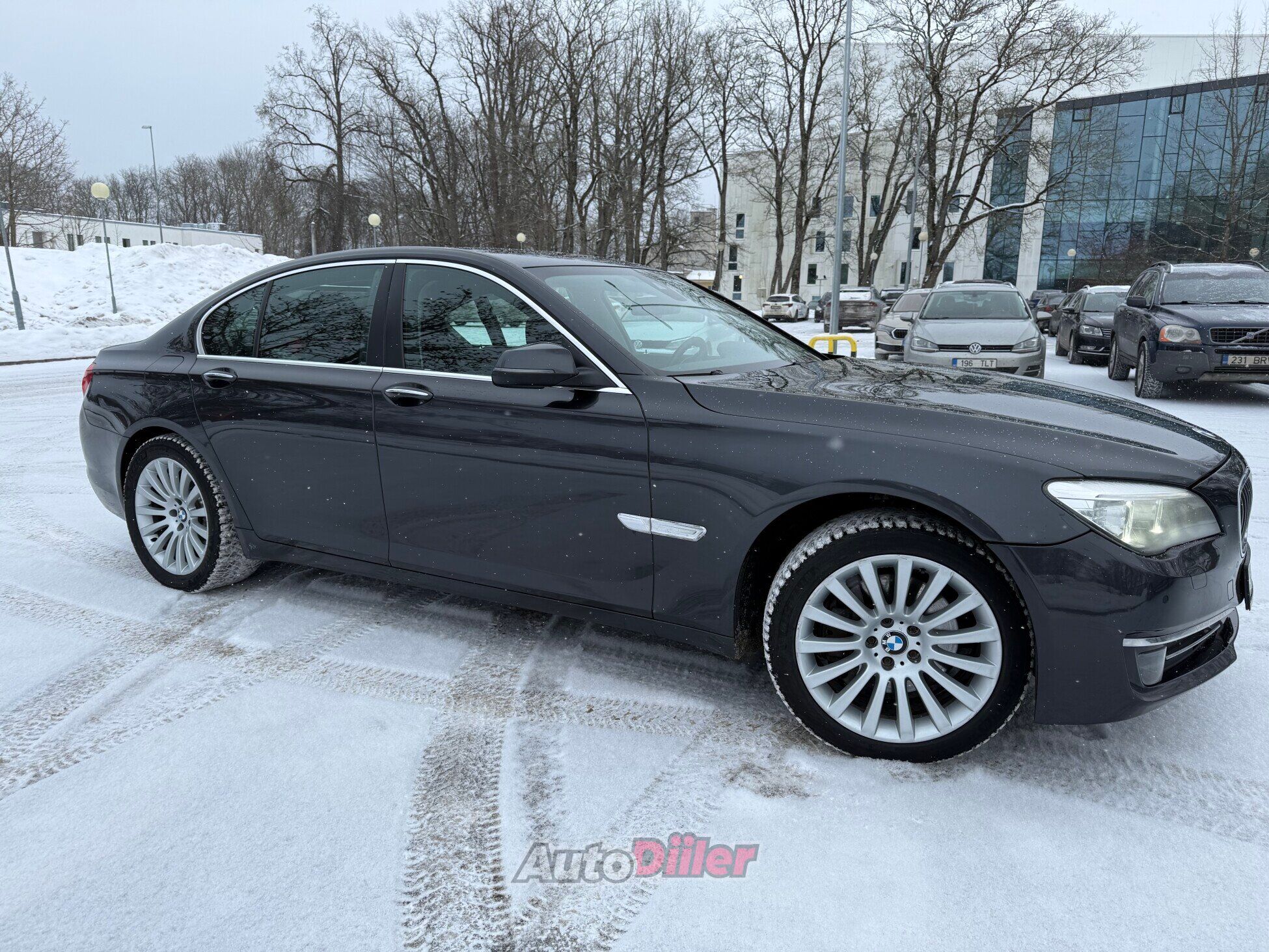 BMW 730 3.0 155kW 2013, kuva 3/10