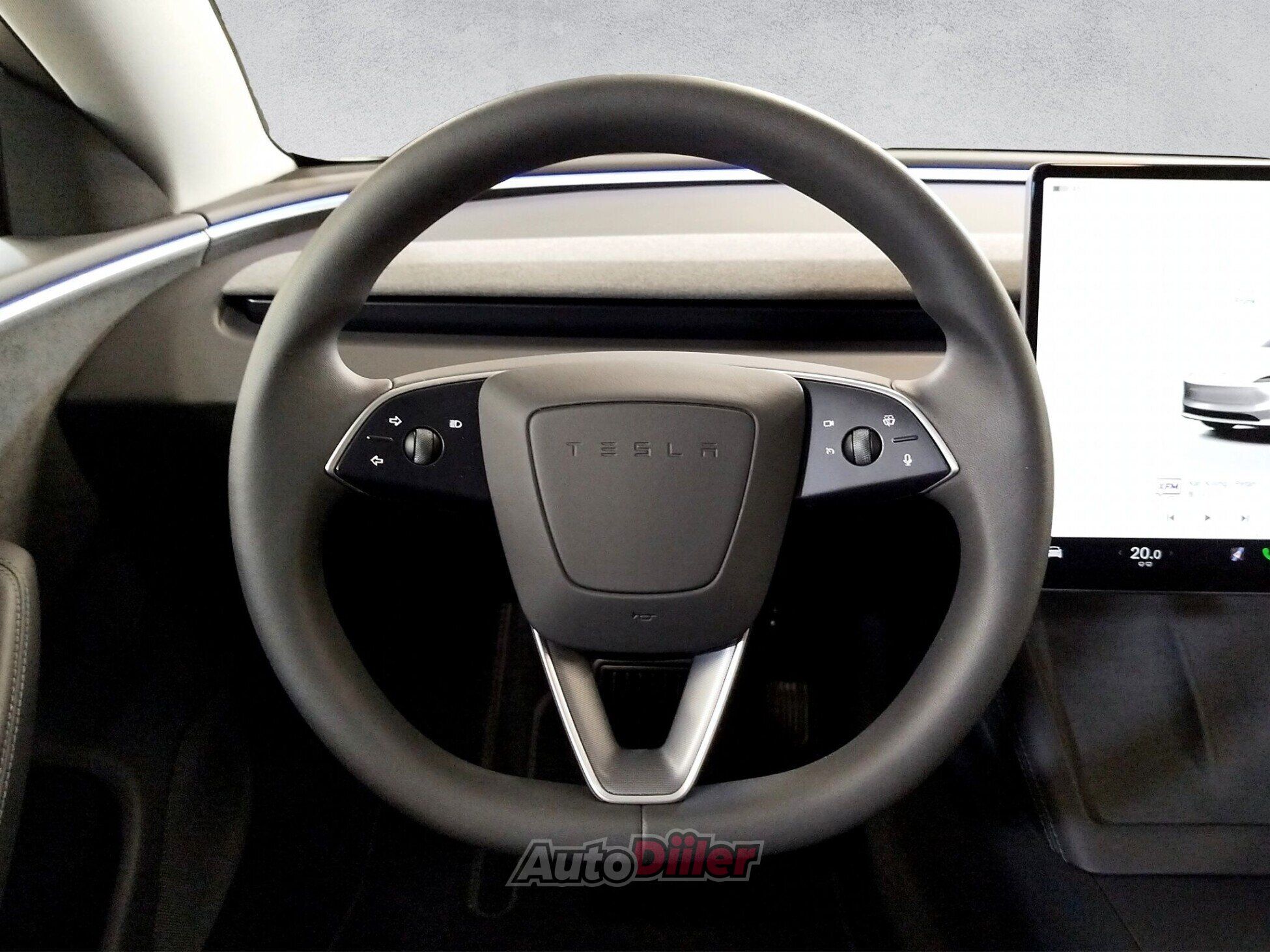 Tesla Model 3 2024, photo 4/10