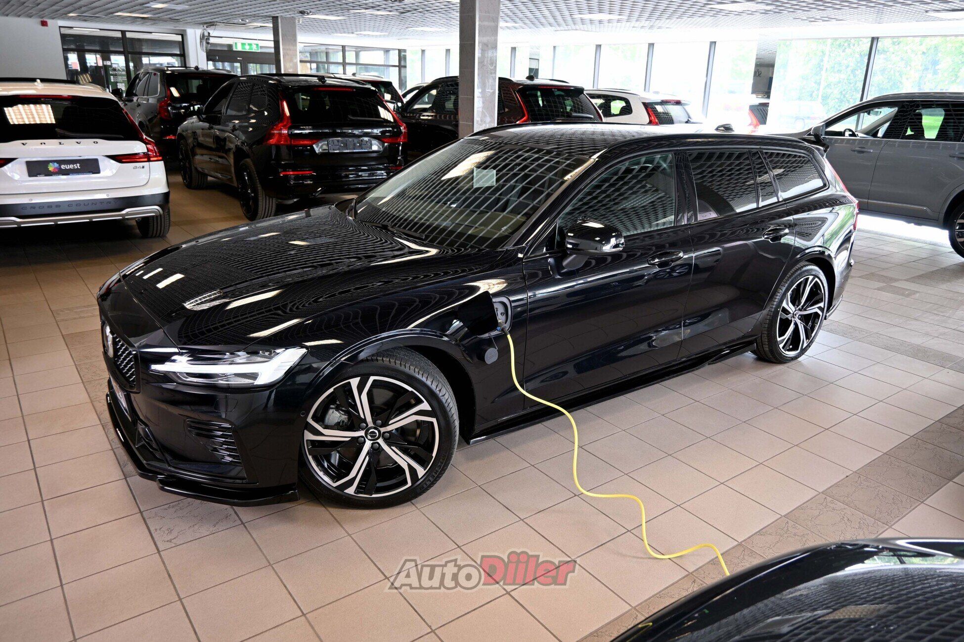 Volvo V60 2025, kuva 6/10
