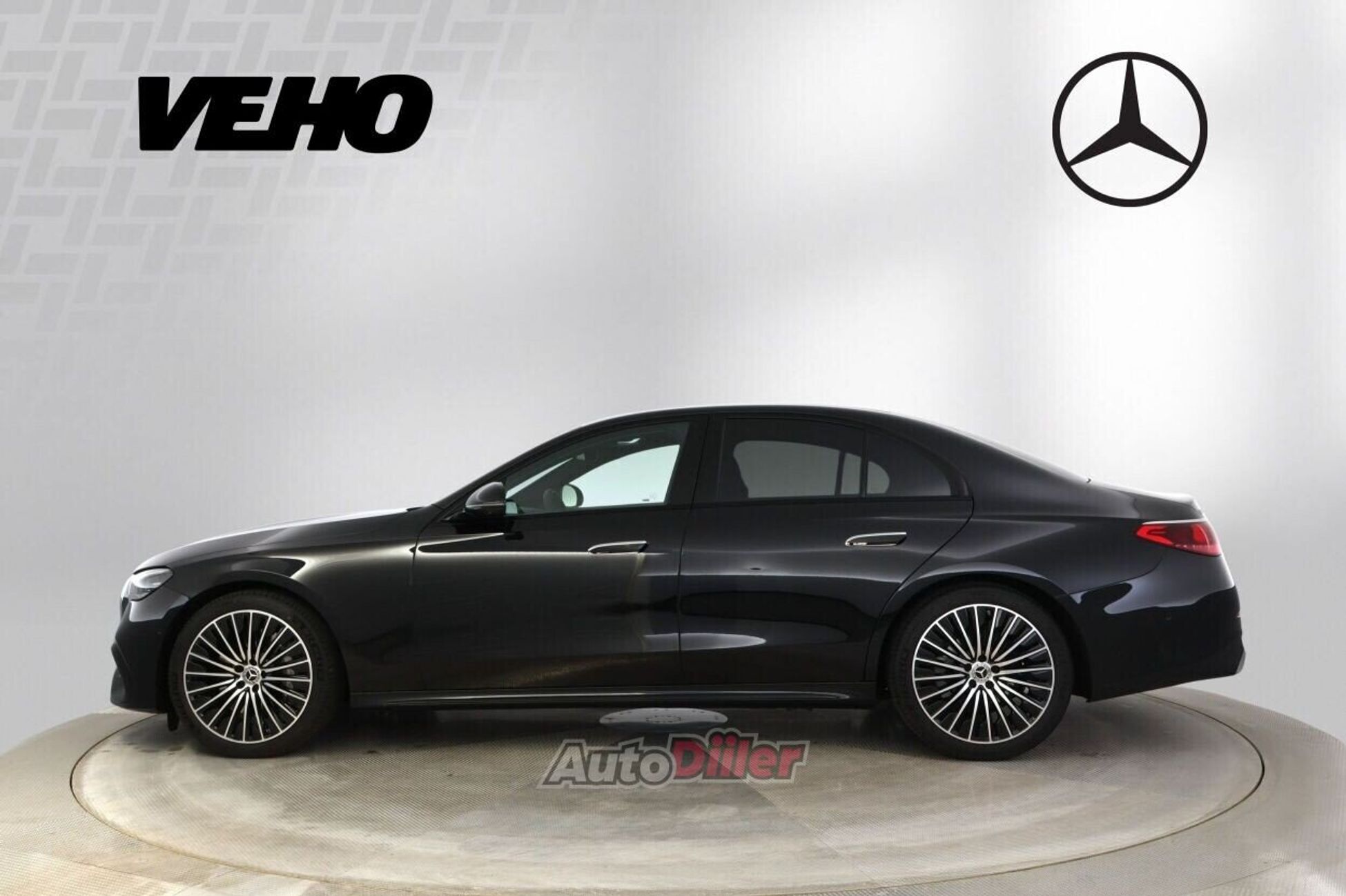 Mercedes-Benz E 220 4Matic 2.0 145kW 2026, kuva 2/10
