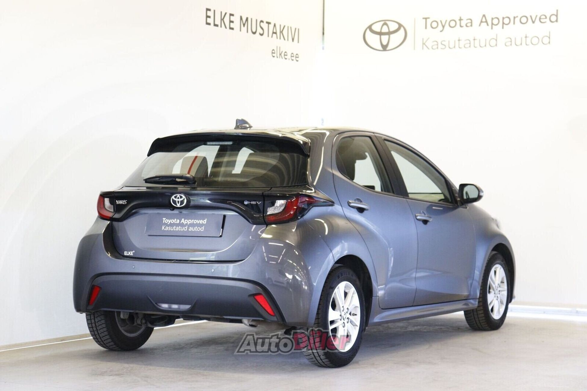 Toyota Yaris Active 1.5 68kW 2025, photo 2/10